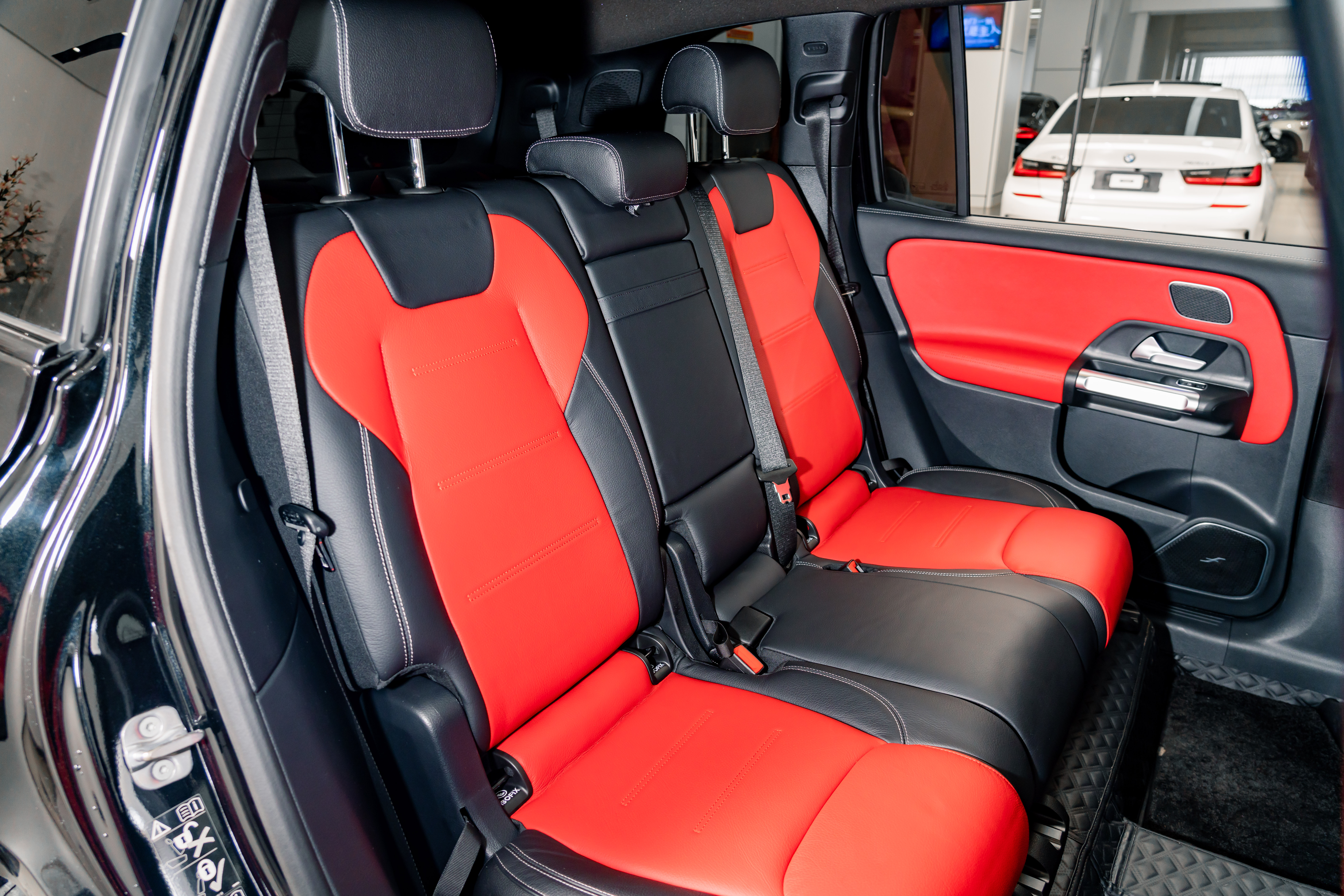 Mercedes-Benz GLB AMG 2023 car image #22