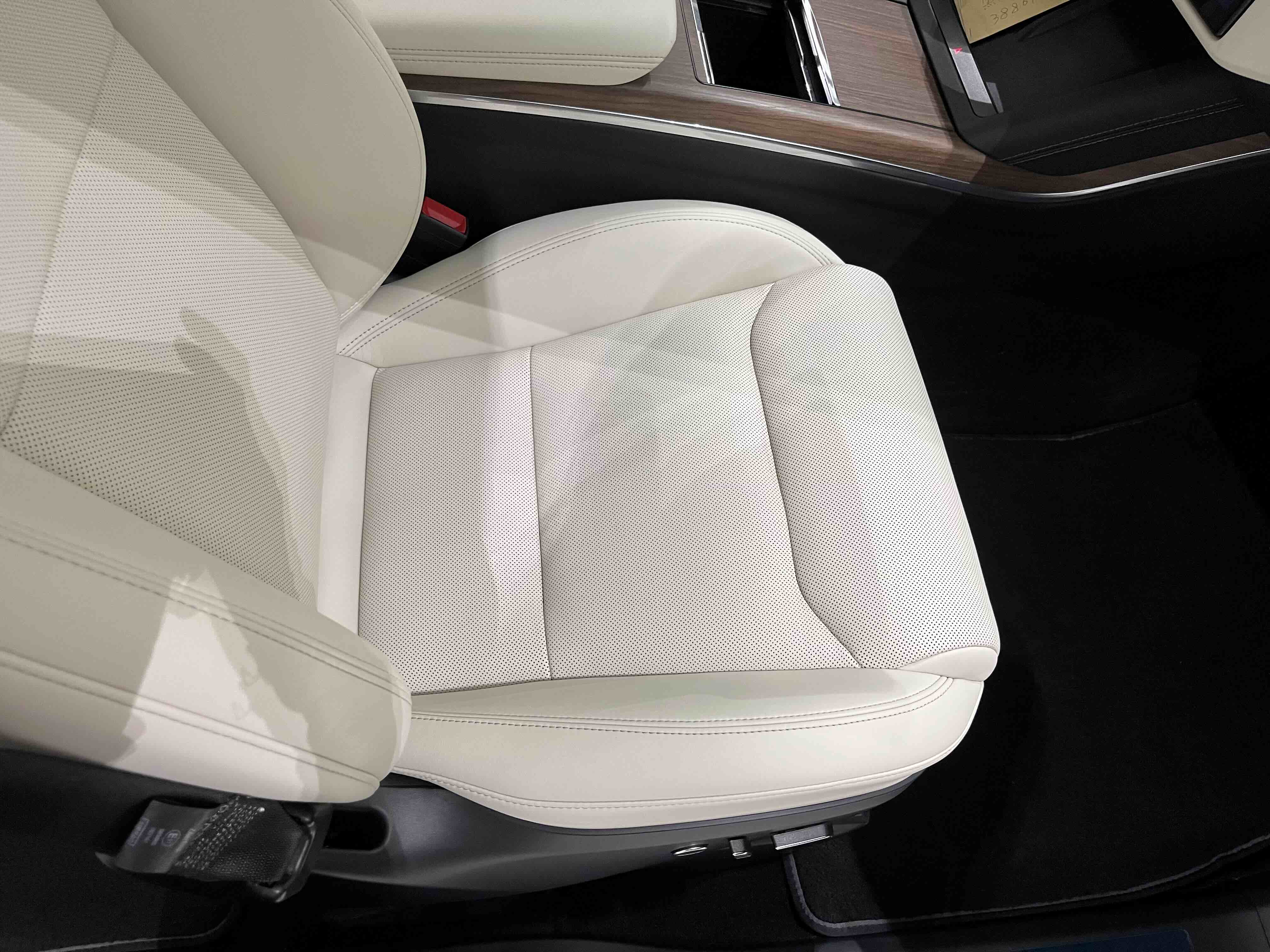 特斯拉 Model X 2023 汽车图片 #22