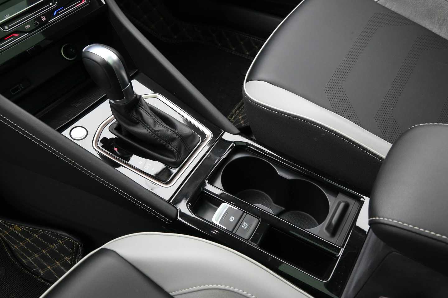 Jetta VS5 2022 #22 Jetta VS5 2022 car image #22