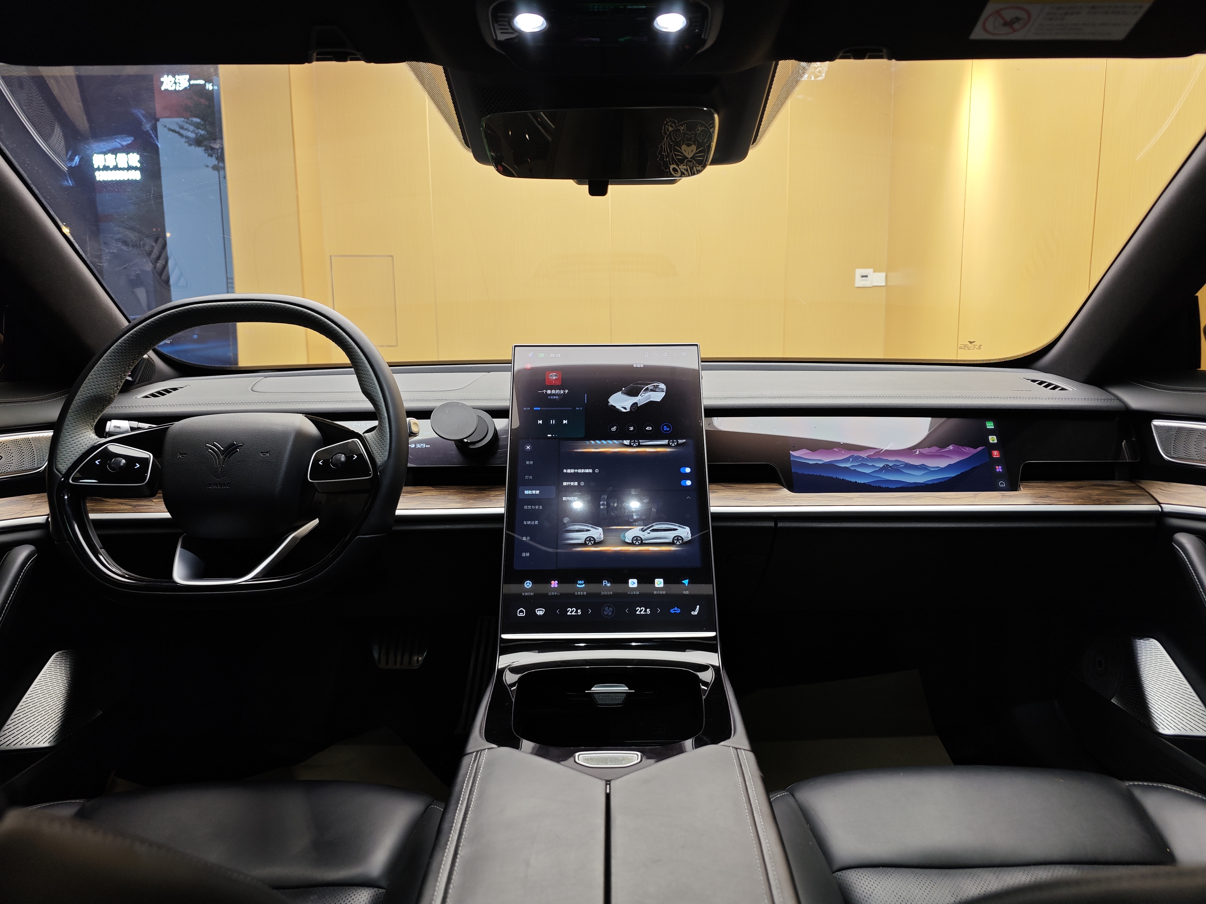 Neta S 2023 #22 Neta S 2023 изображение автомобиля #22