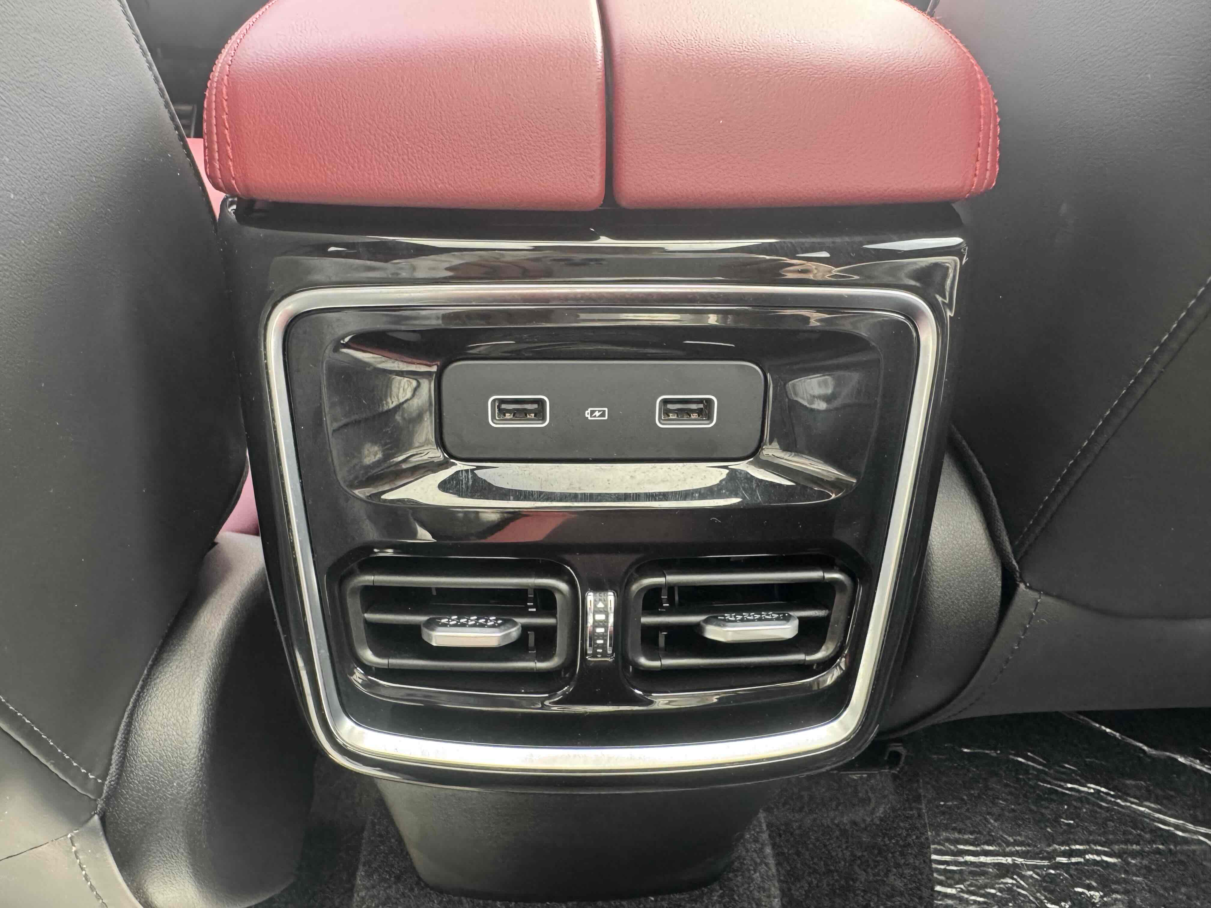 Jetour X70 PRO 2023 #22 Jetour X70 PRO 2023 immagine di auto #22