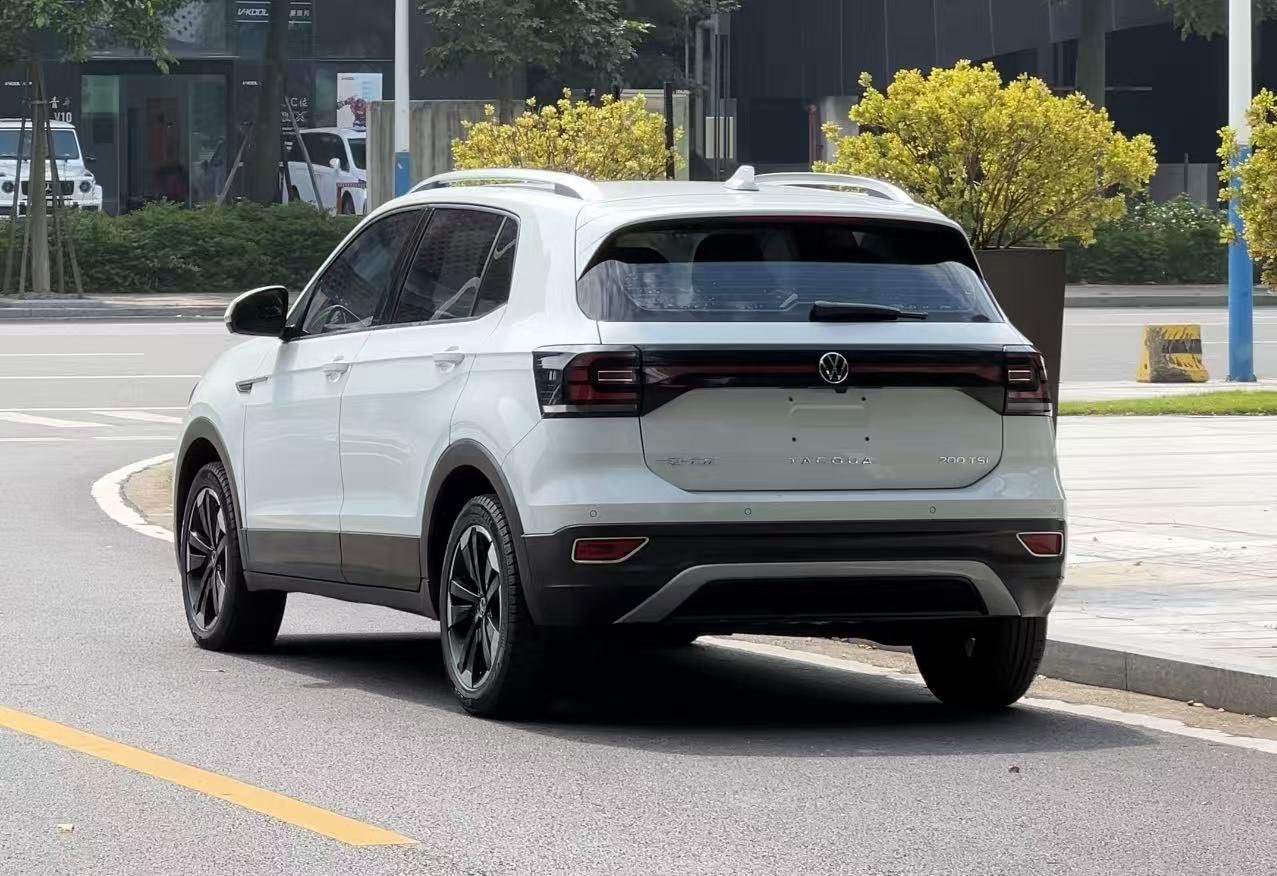 Volkswagen Tacqua 2024 immagine di auto #22