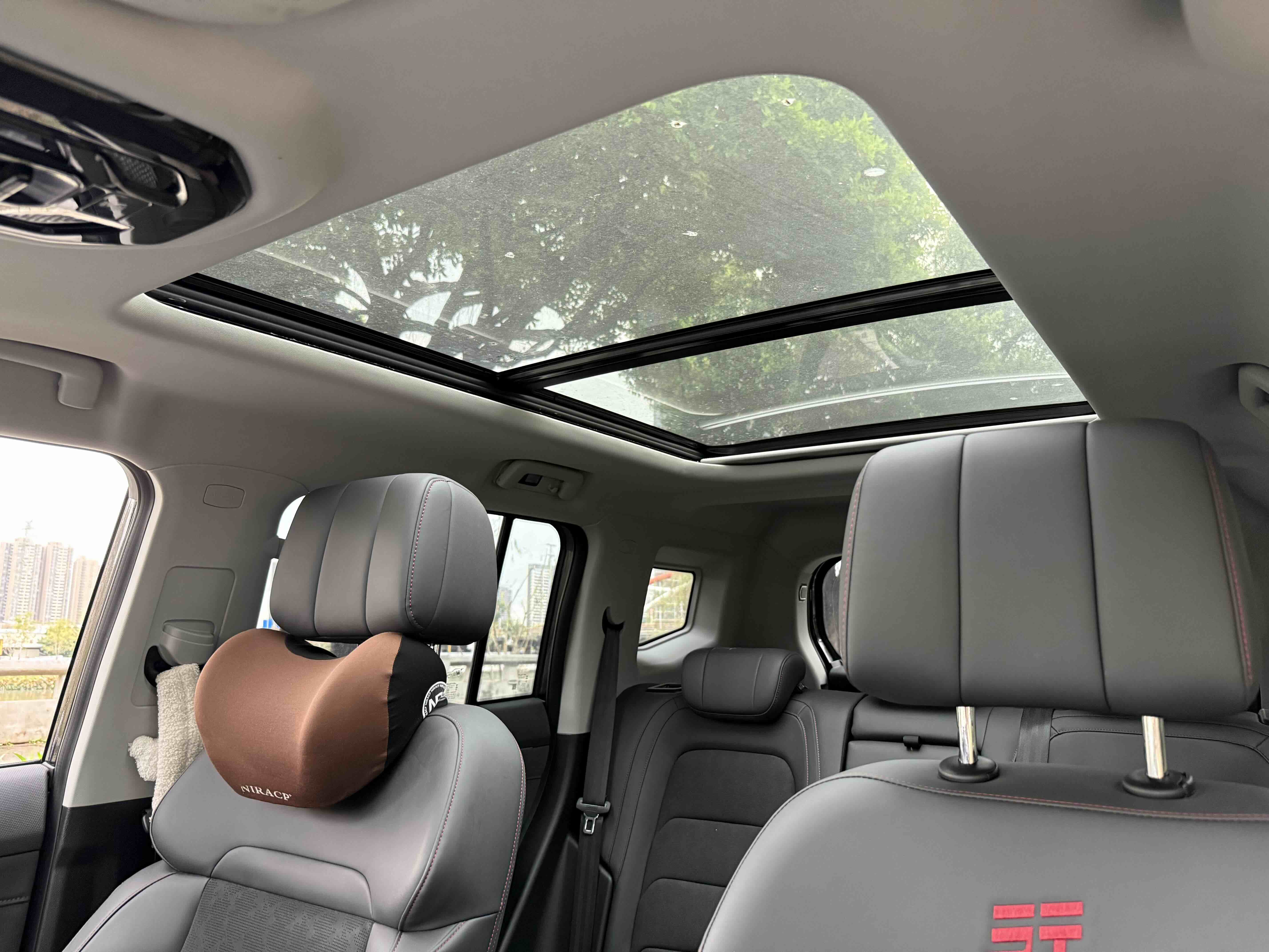 Jetour Traveller 2023 car image #22