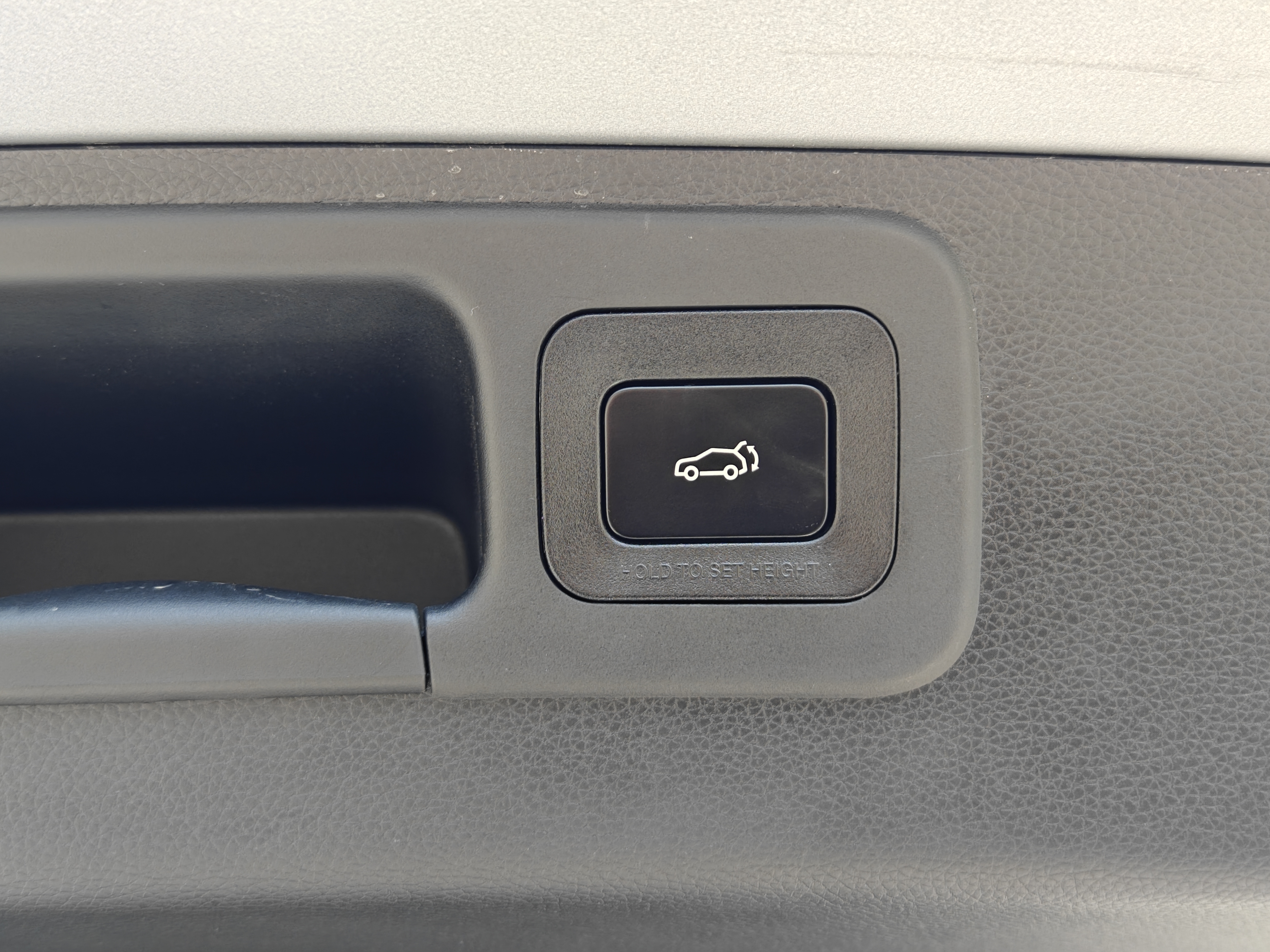 GAC Trumpchi ES9 2024 car image #22