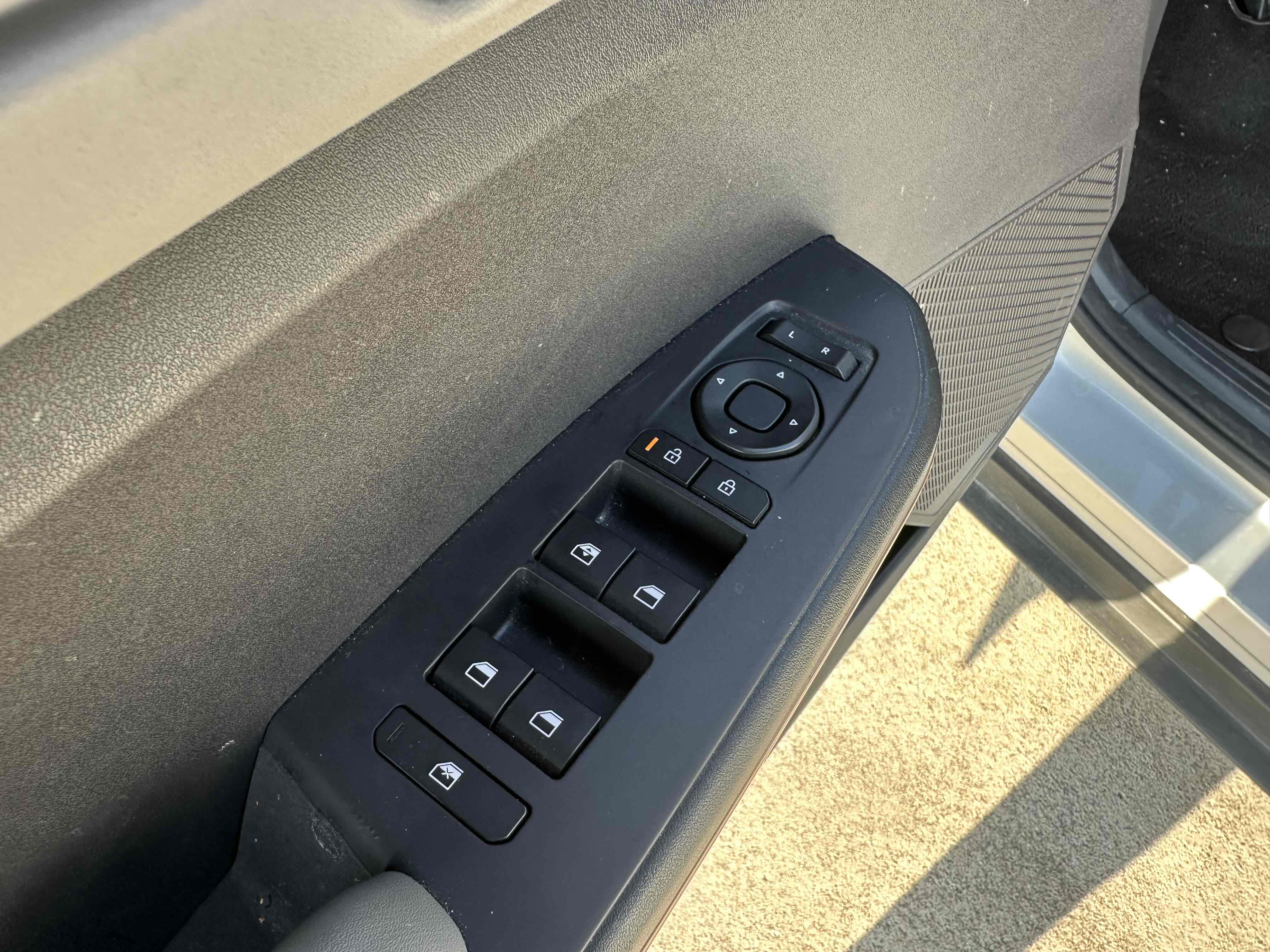 起亚 起亚EV5 2024 汽车图片 #22