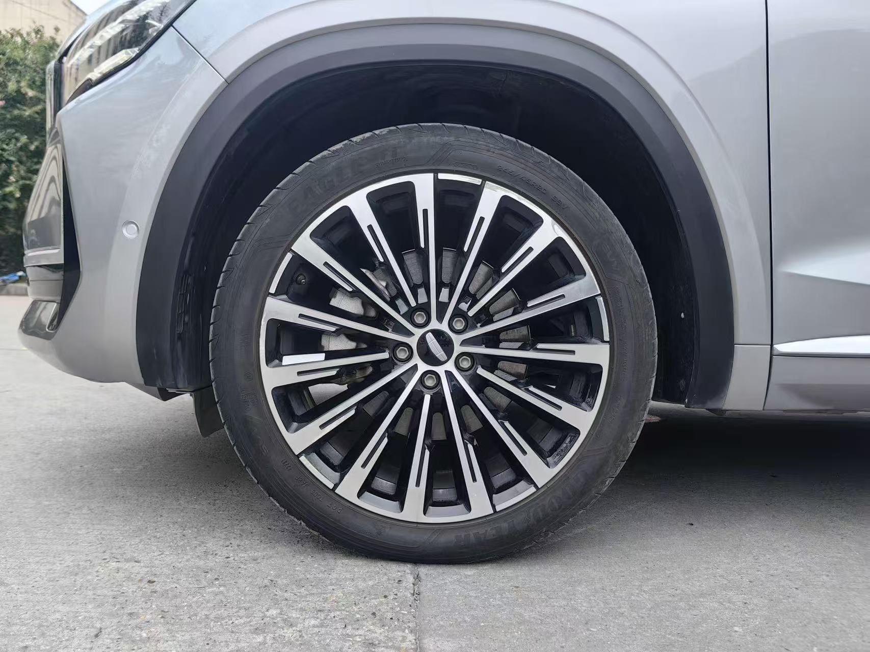 GEELY Monjaro 2023 car image #22