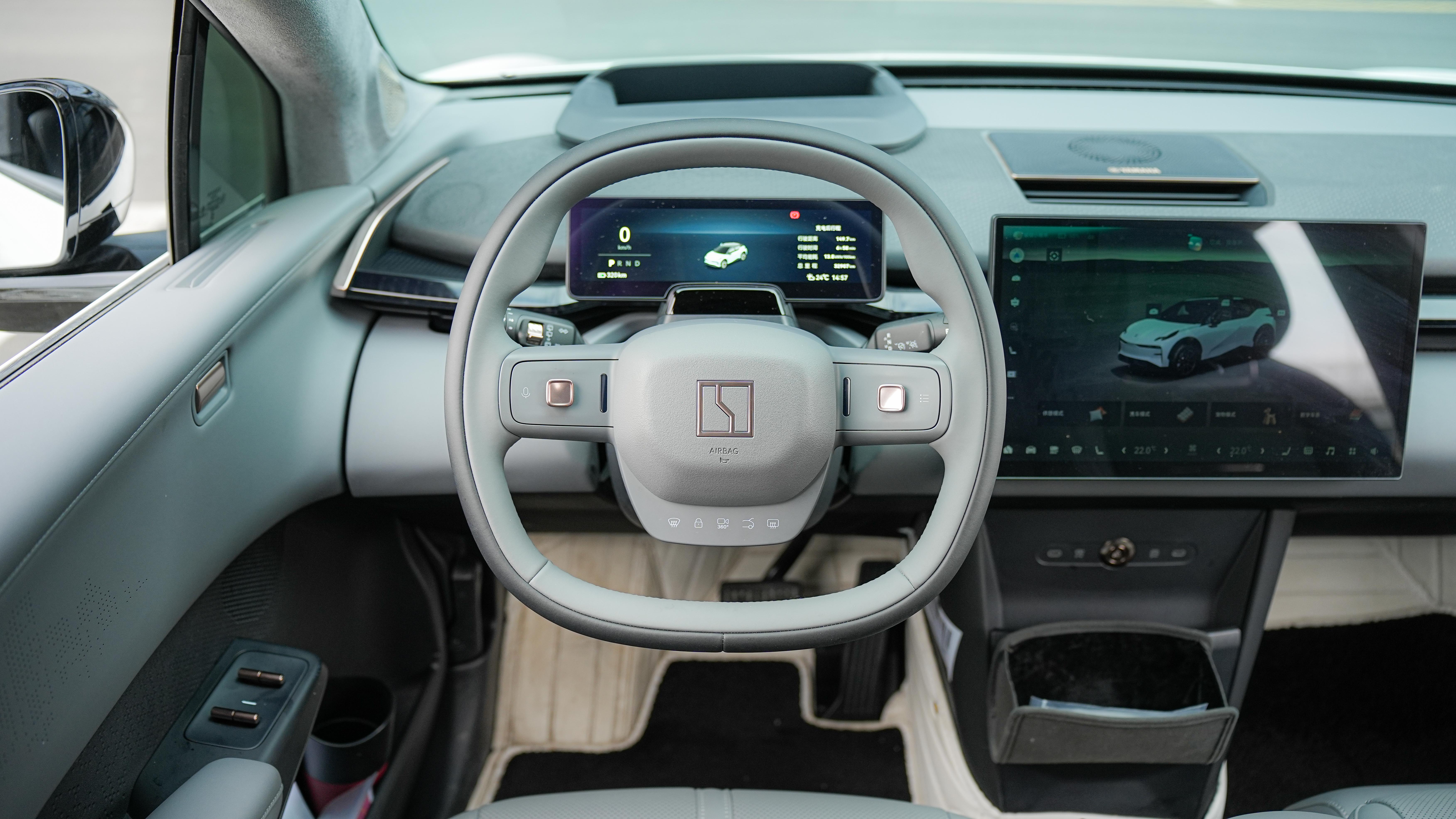 Zeekr X 2024 immagine di auto #22