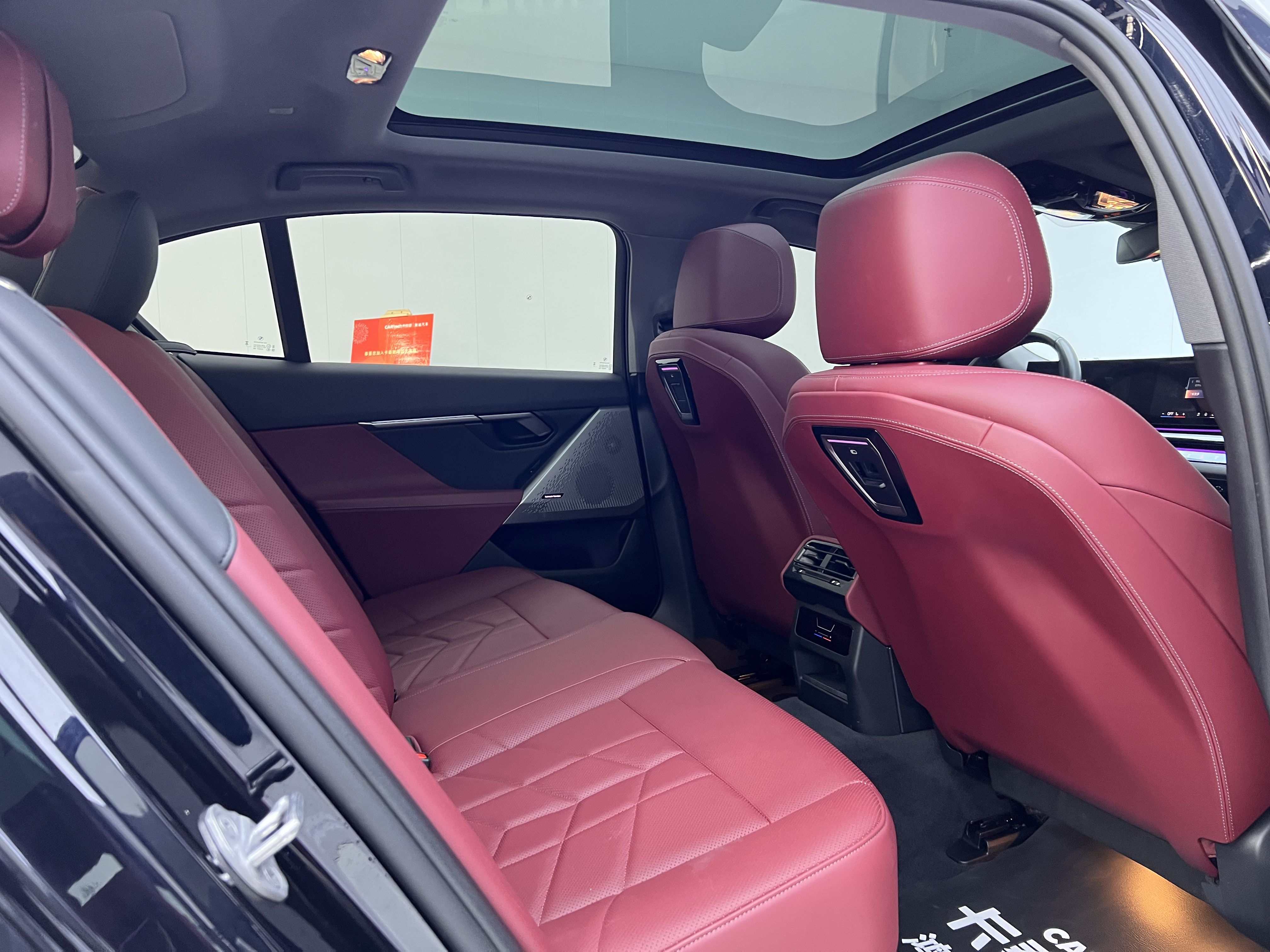 BMW 5 Series 2024 car image #22