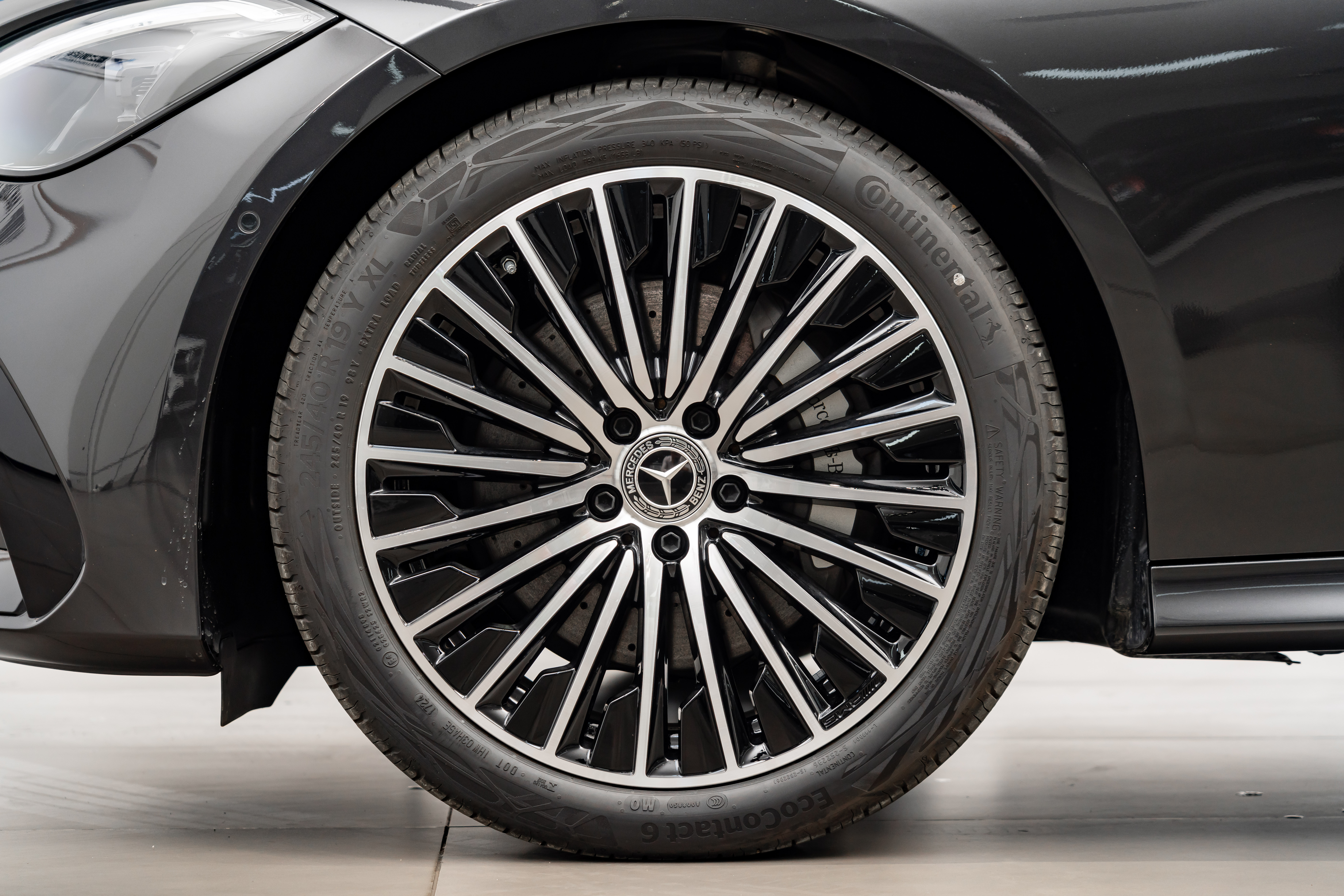 Mercedes-Benz CLE Class 2025 immagine di auto #22