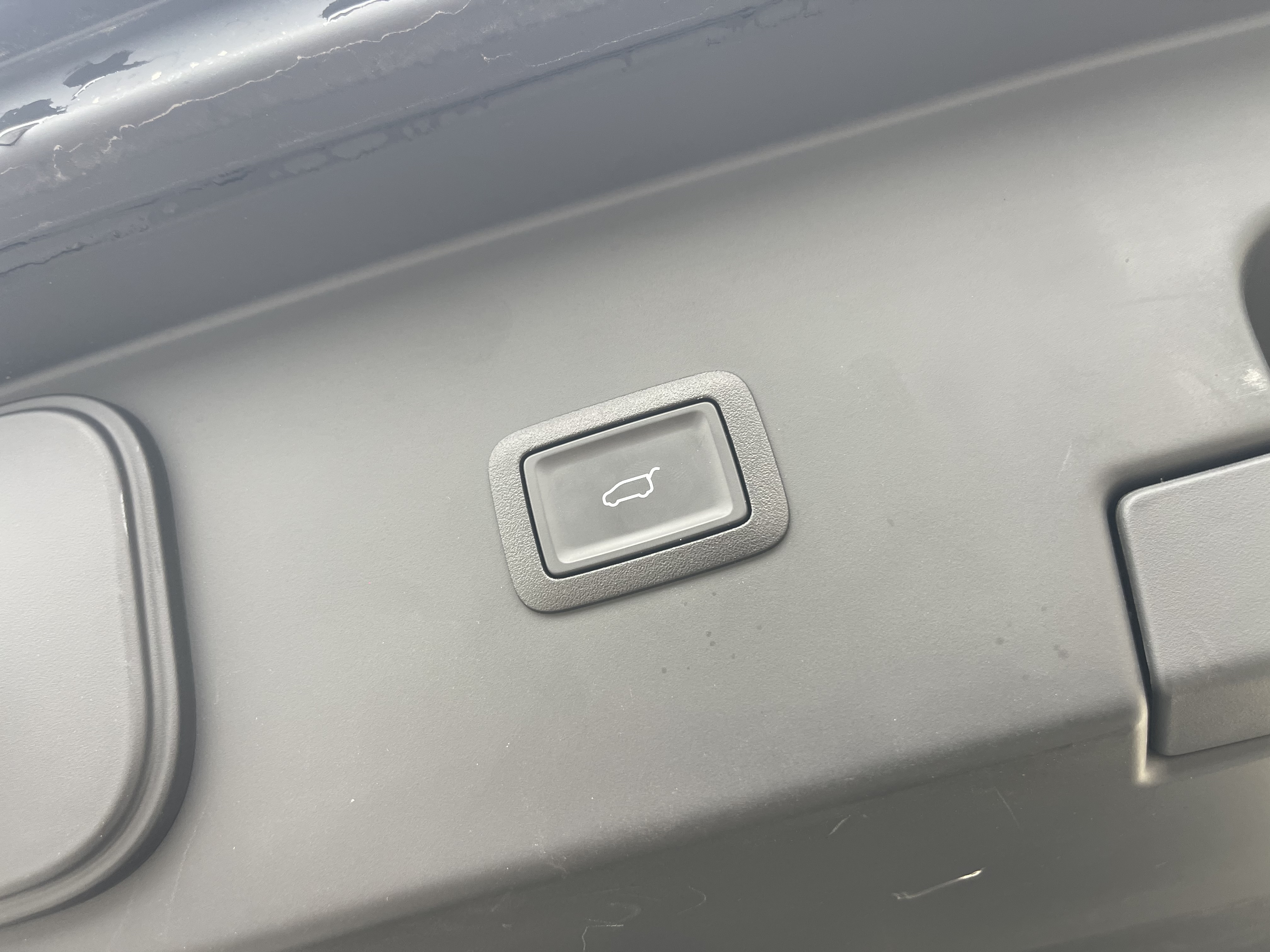 HongQi HQ9 PHEV 2024 car image #22