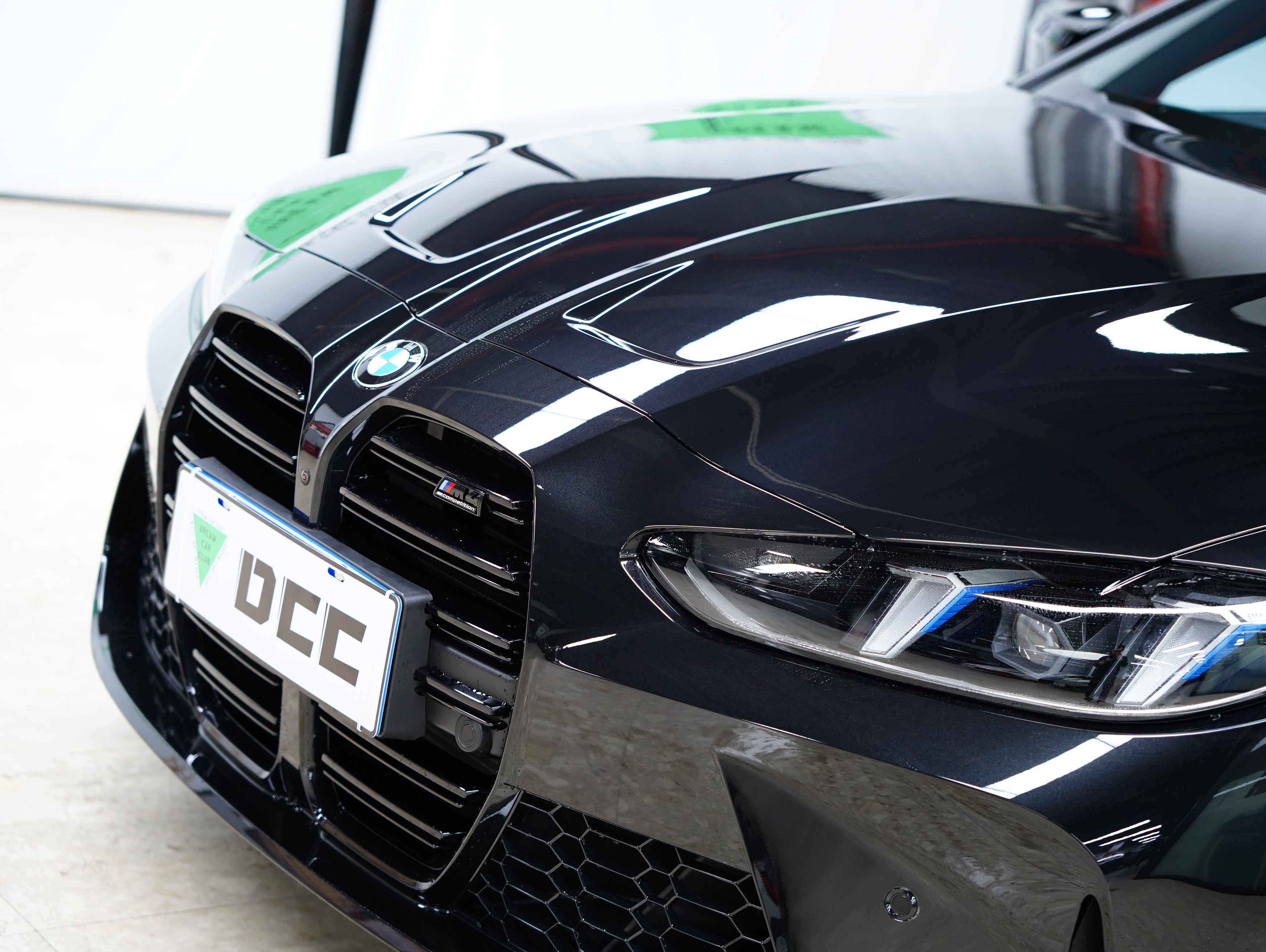 BMW M4 2025 imagen de coche #22