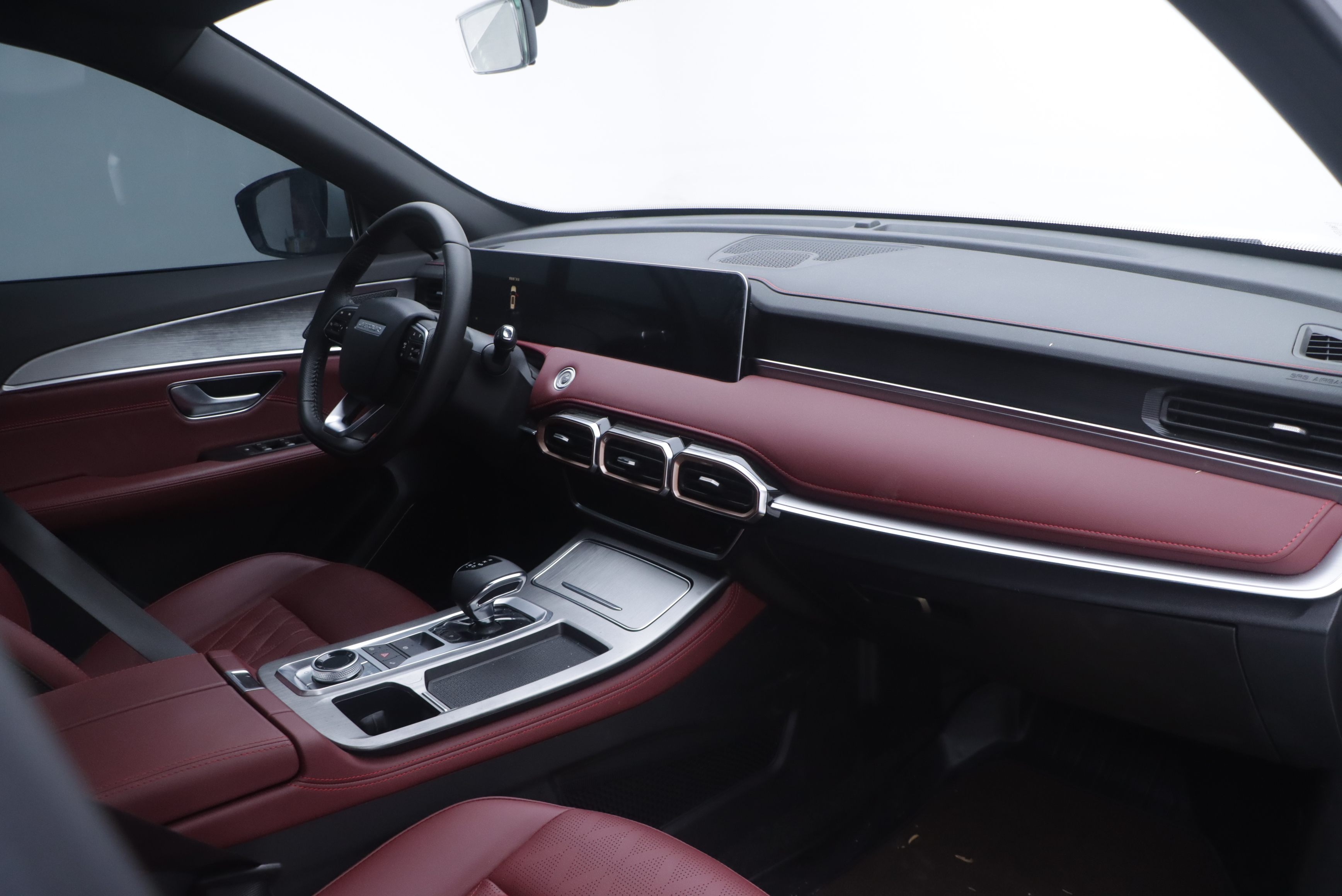 X70 PLUS 2025 #22 X70 PLUS 2025 car image #22