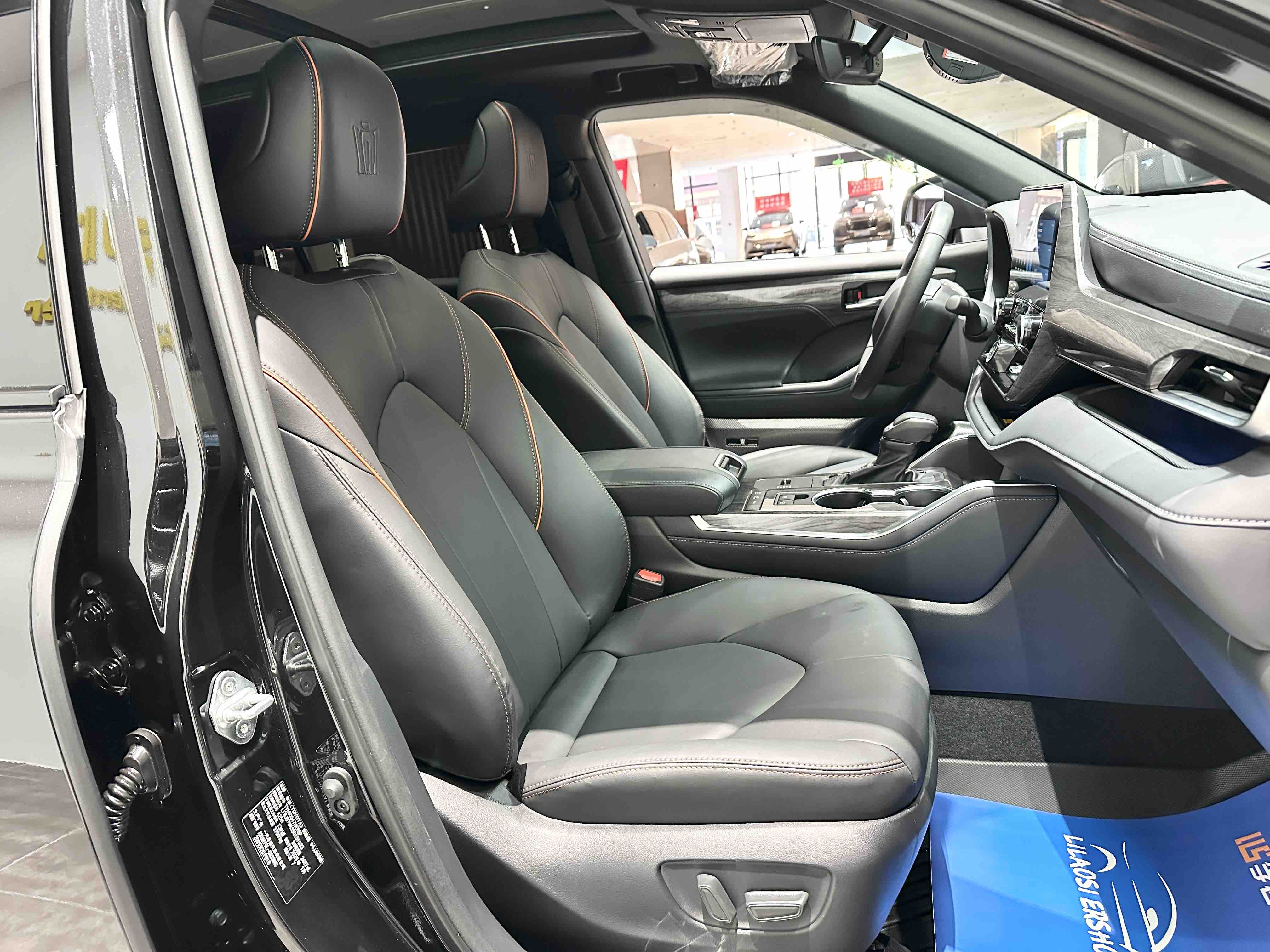 Toyota Crown Kluger 2025 #22 Toyota Crown Kluger 2025 car image #22