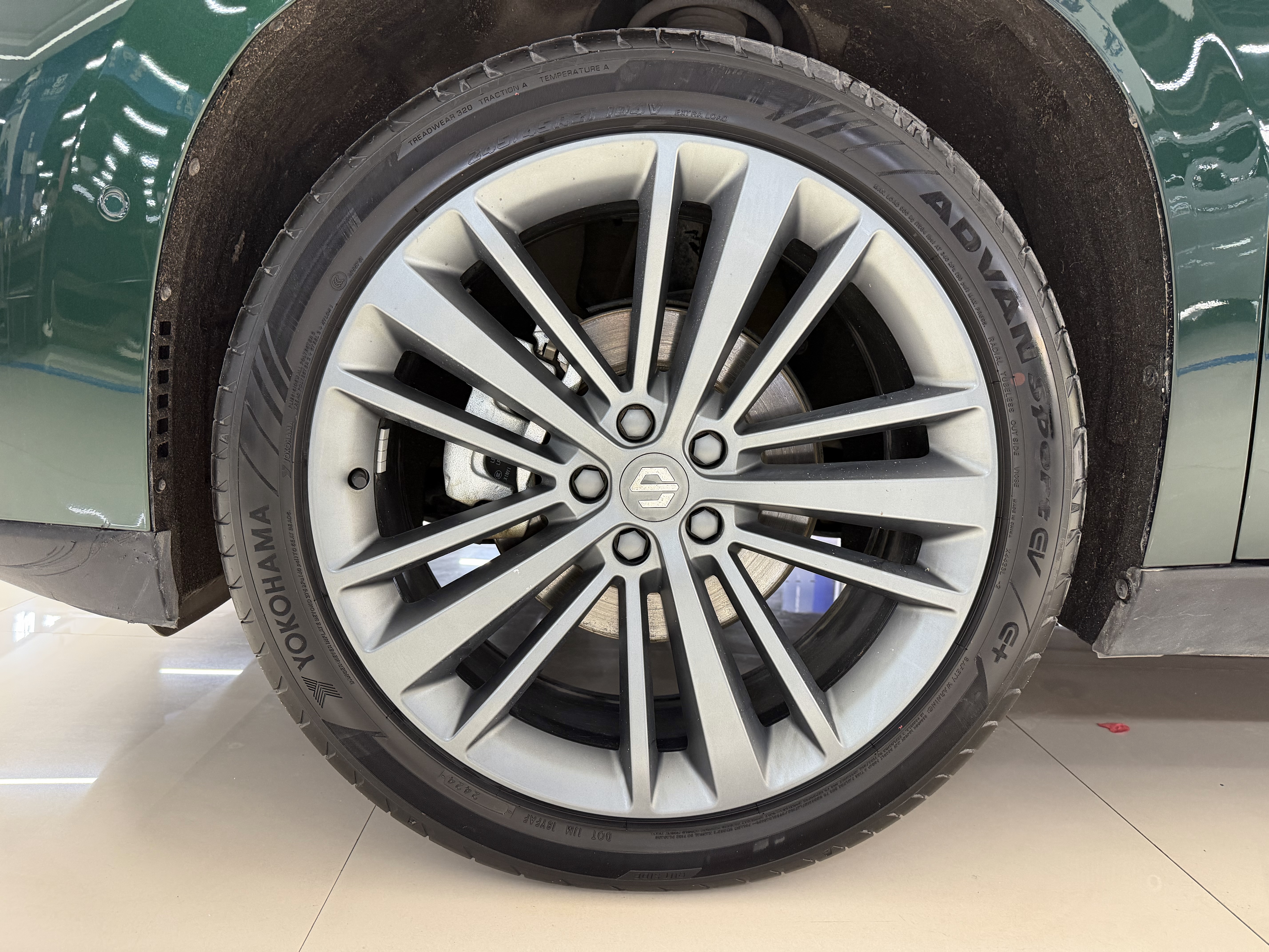 零跑汽车 零跑C16 2024 汽车图片 #22