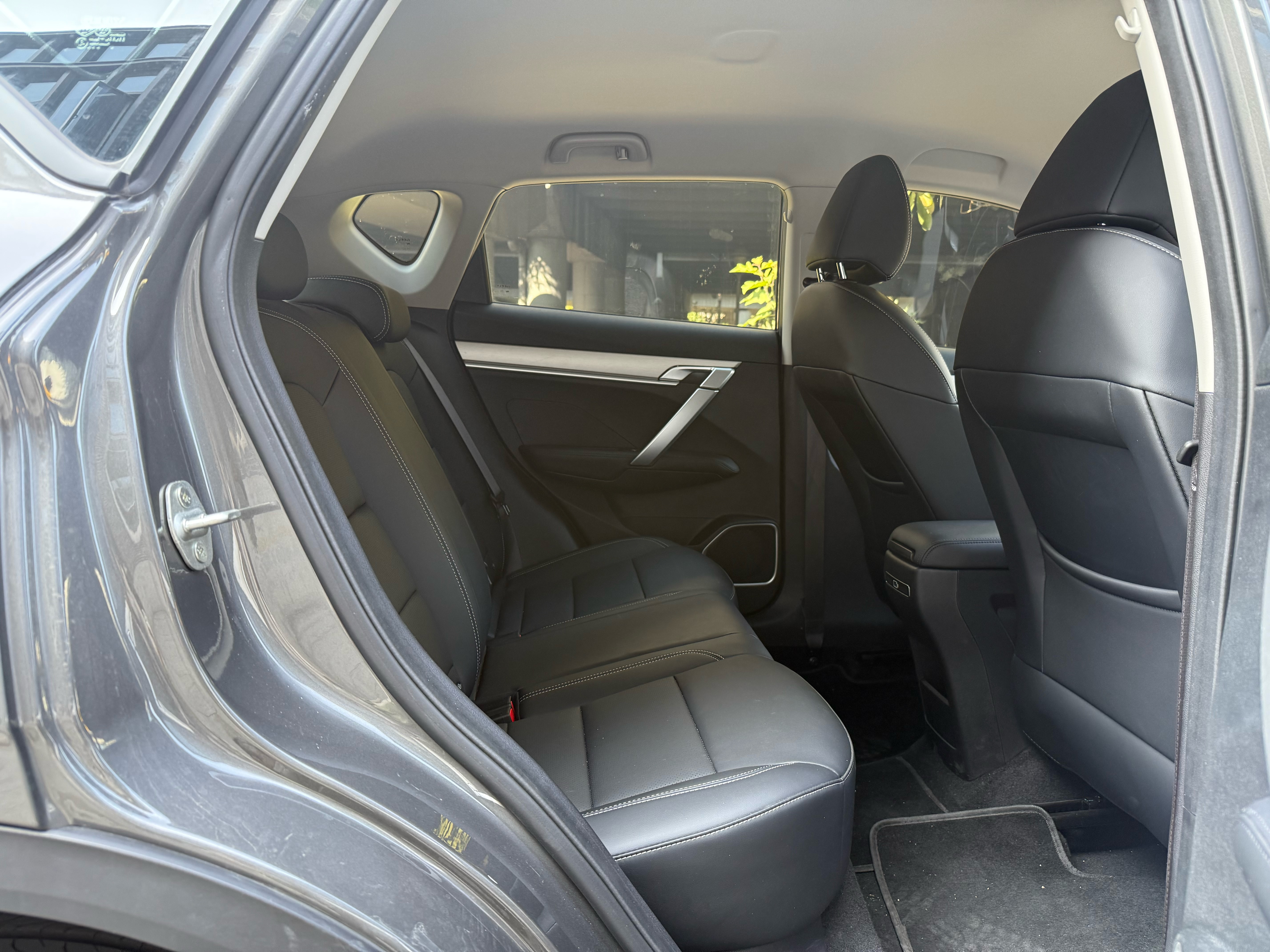 GEELY Coolray 2025 #22 GEELY Coolray 2025 car image #22