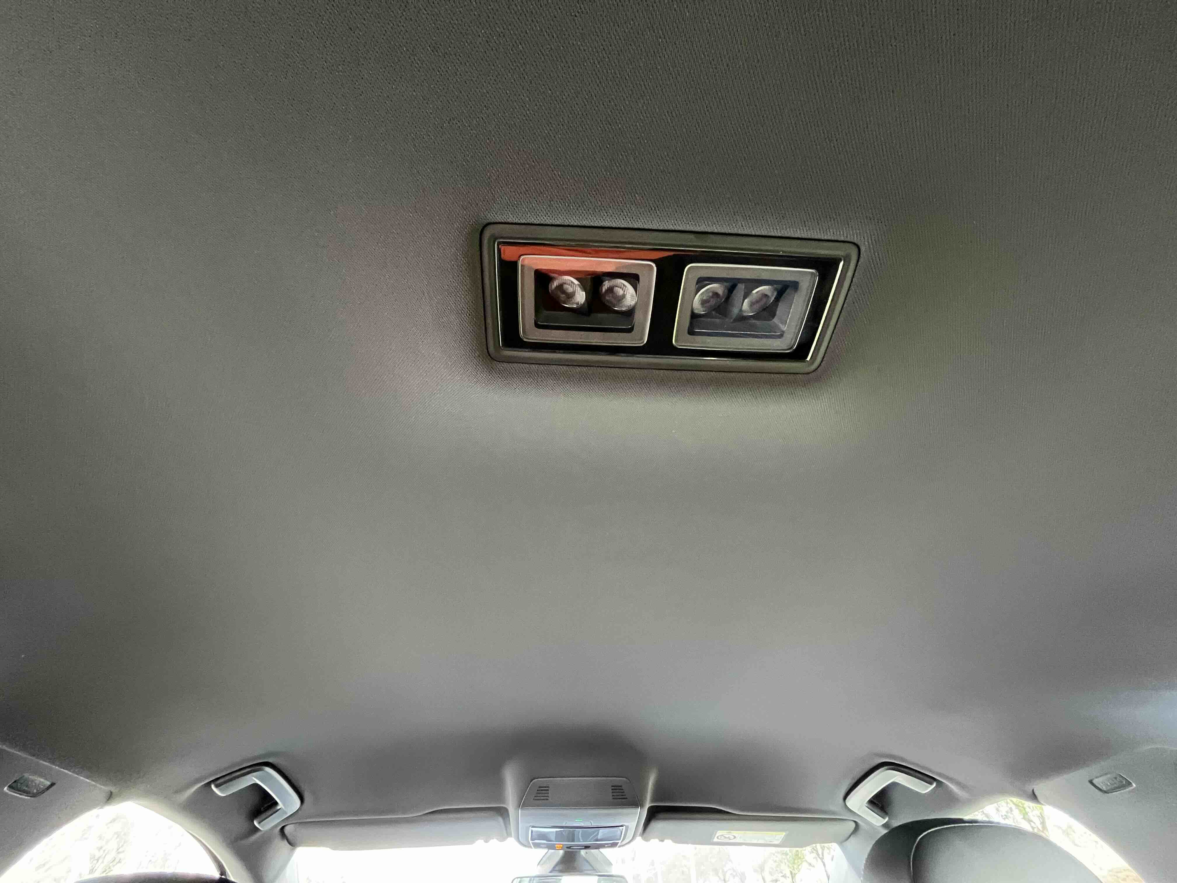 Volkswagen ID.3 2025 immagine di auto #22