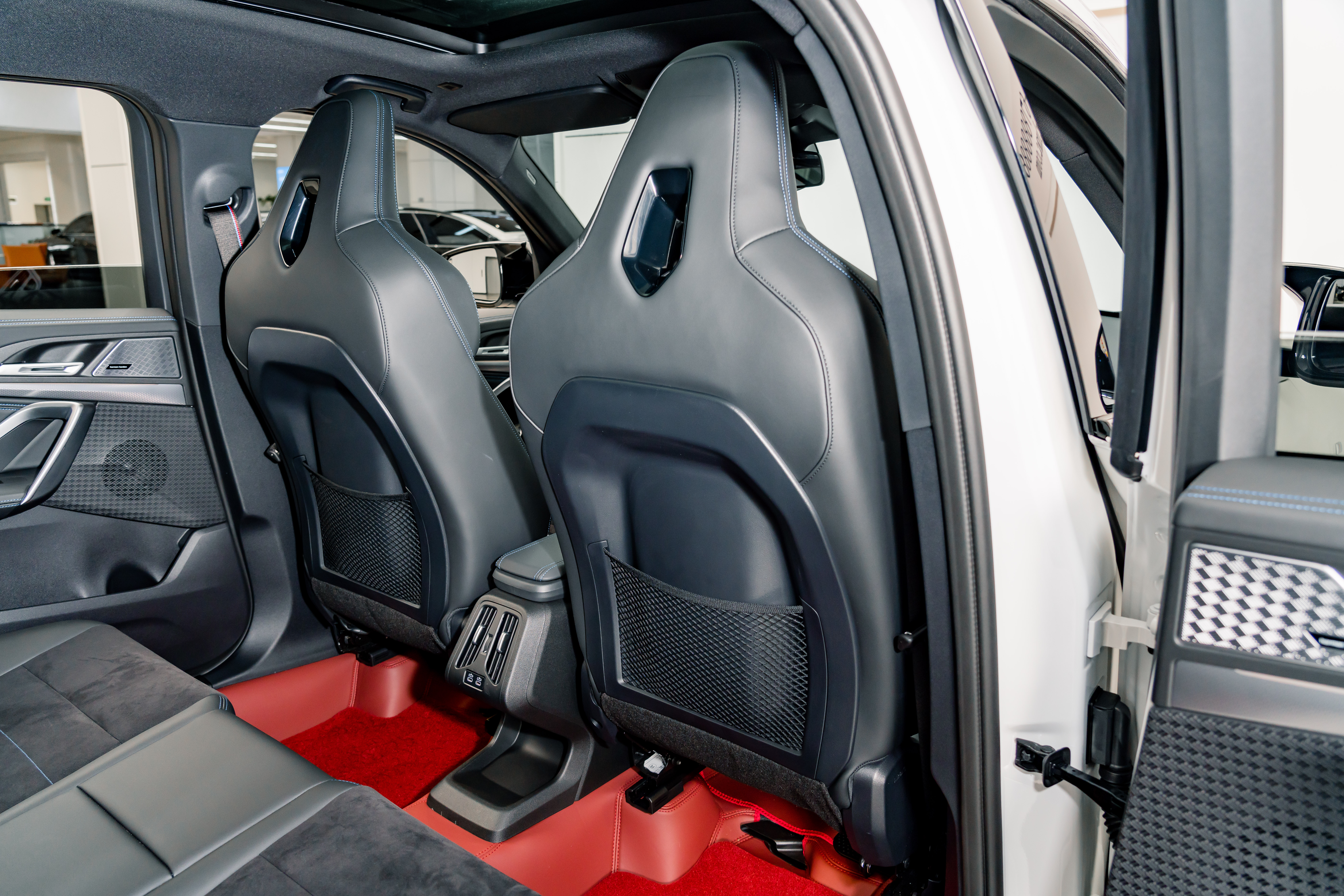 BMW X1 M35Li 2025 car image #22