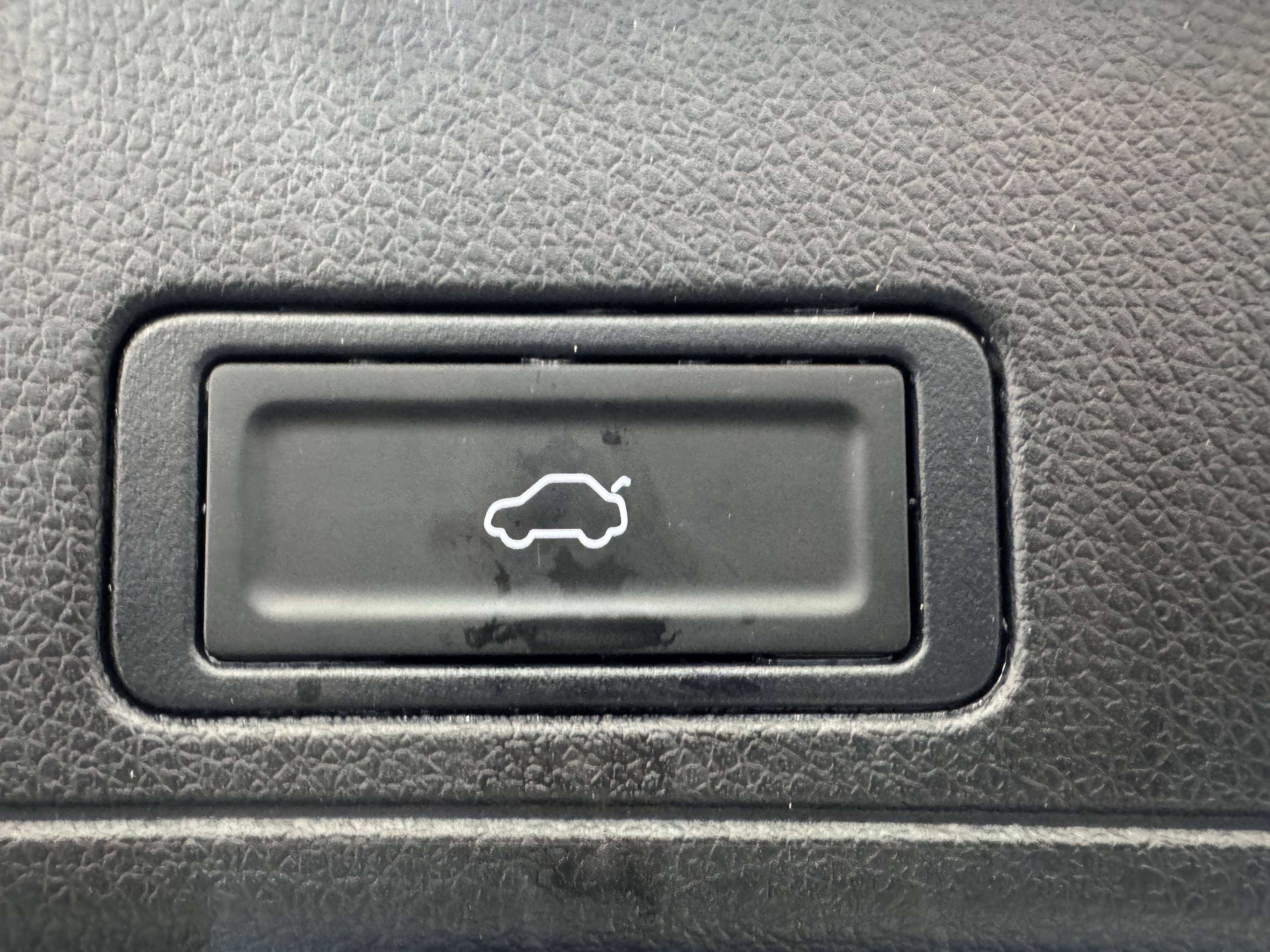 Chery Tiggo 8 PRO New Energy 2025 car image #22