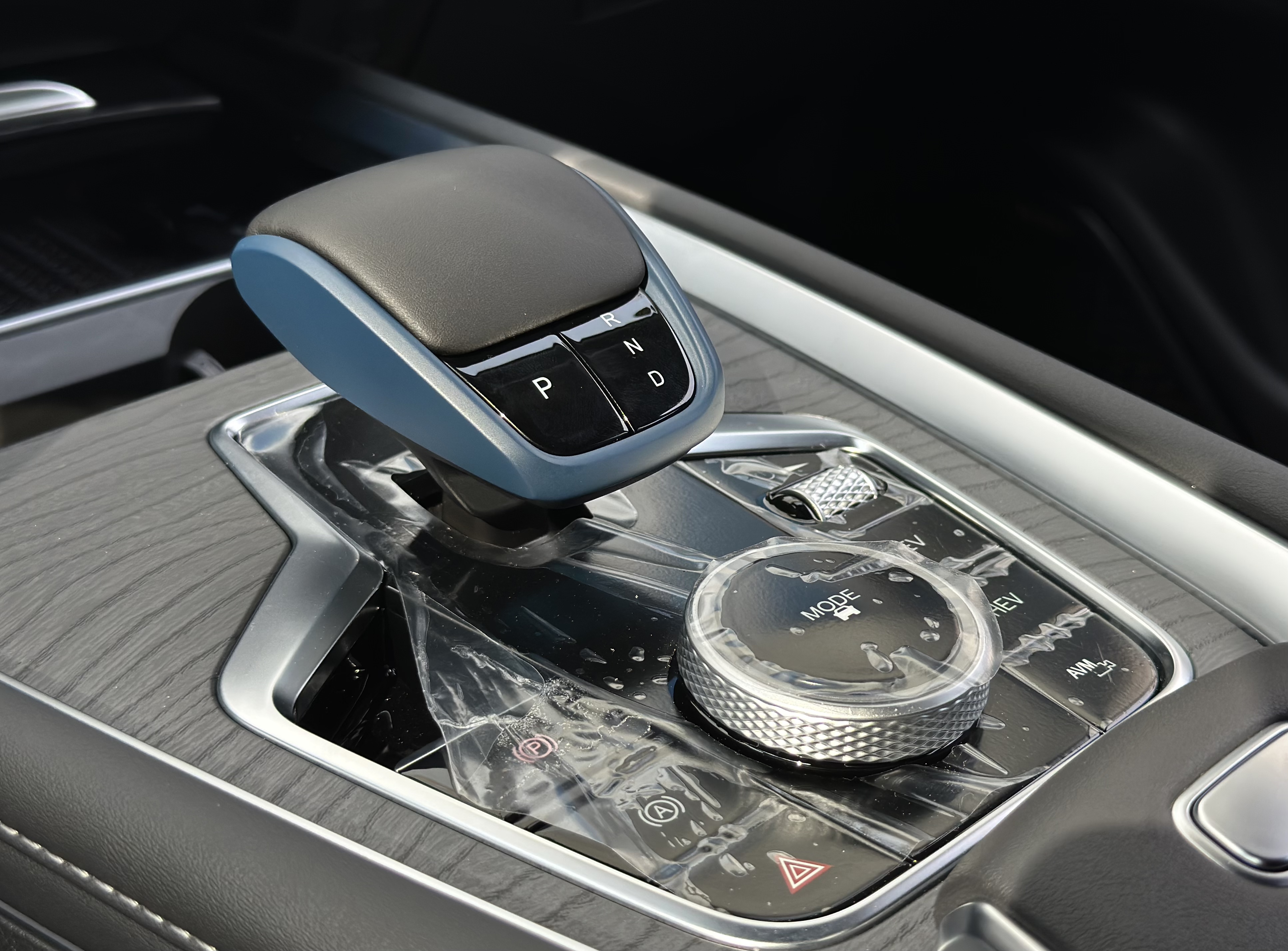 Chery Tiggo 8 PRO New Energy 2025 car image #22