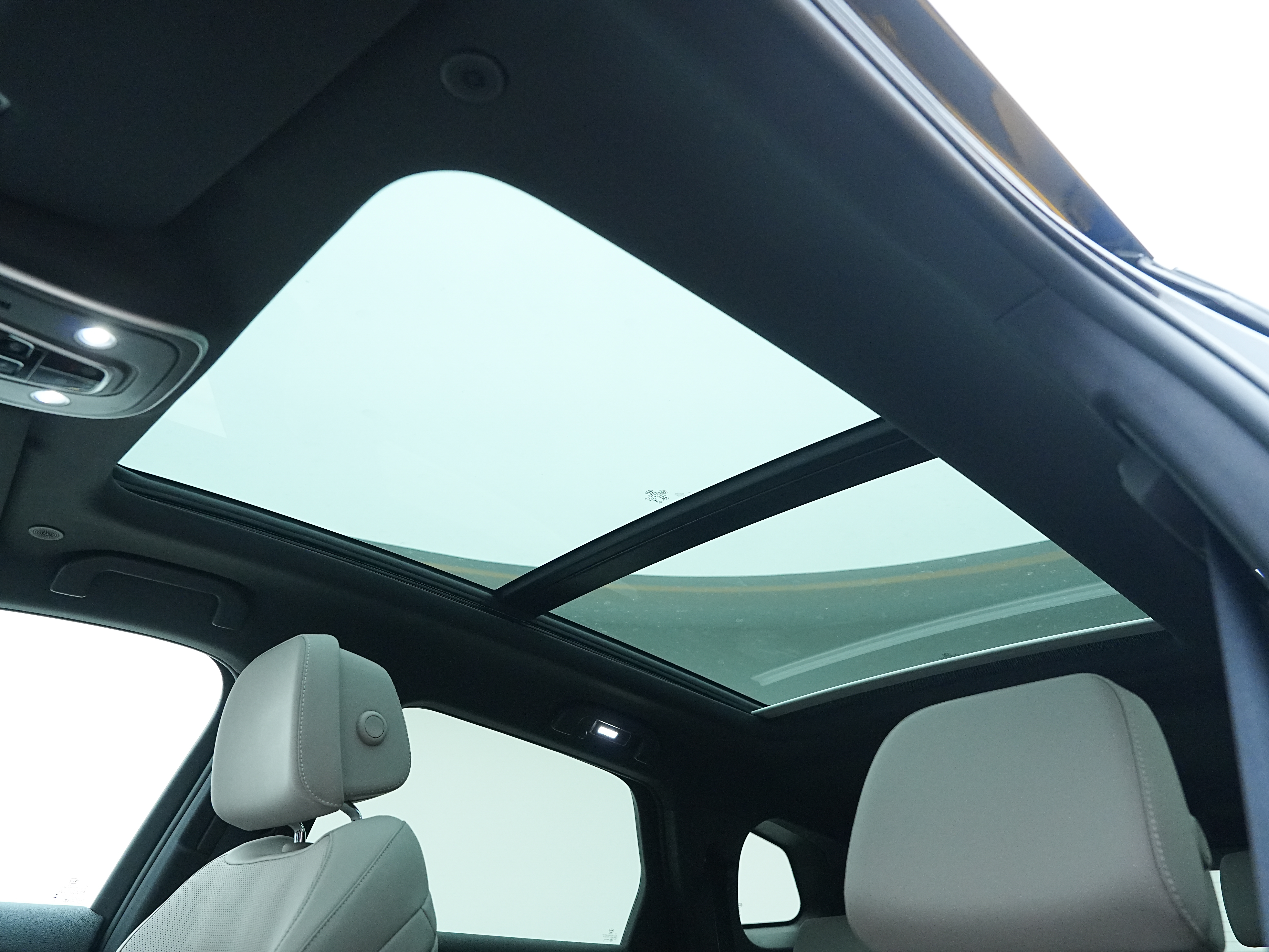 BYD Tang New Energy 2025 car image #22