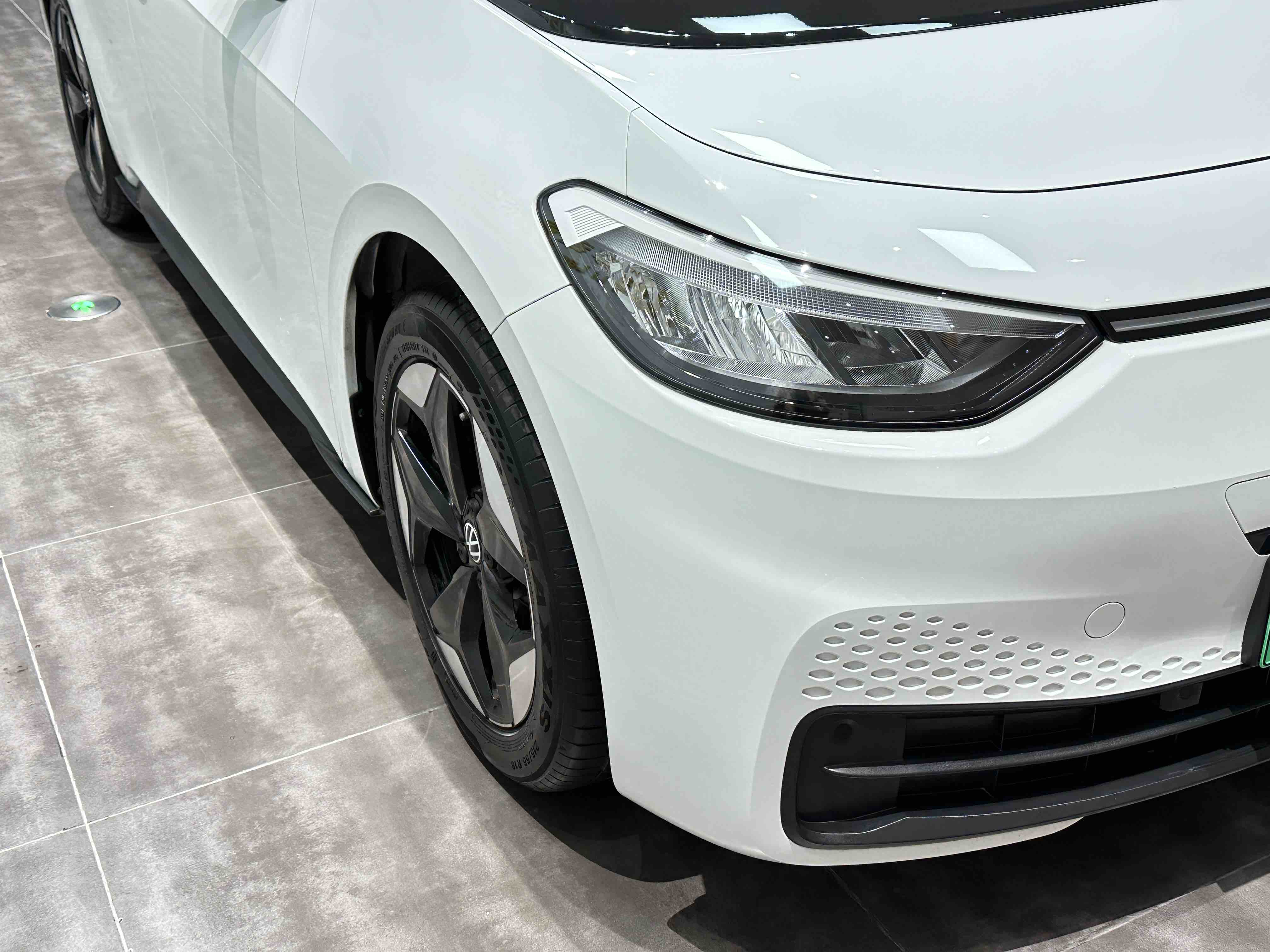 Volkswagen ID.3 2025 car image #22