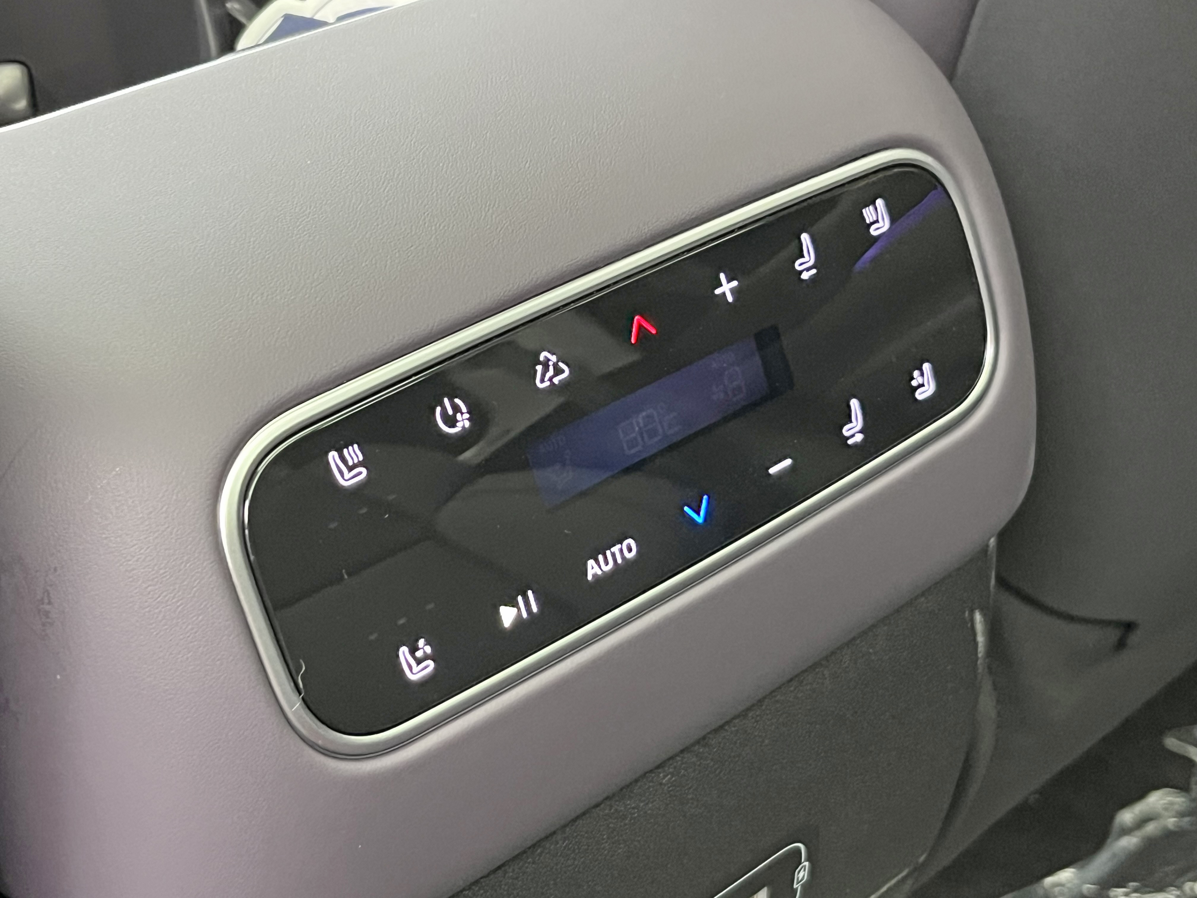 零跑汽车 零跑C16 2025 汽车图片 #22