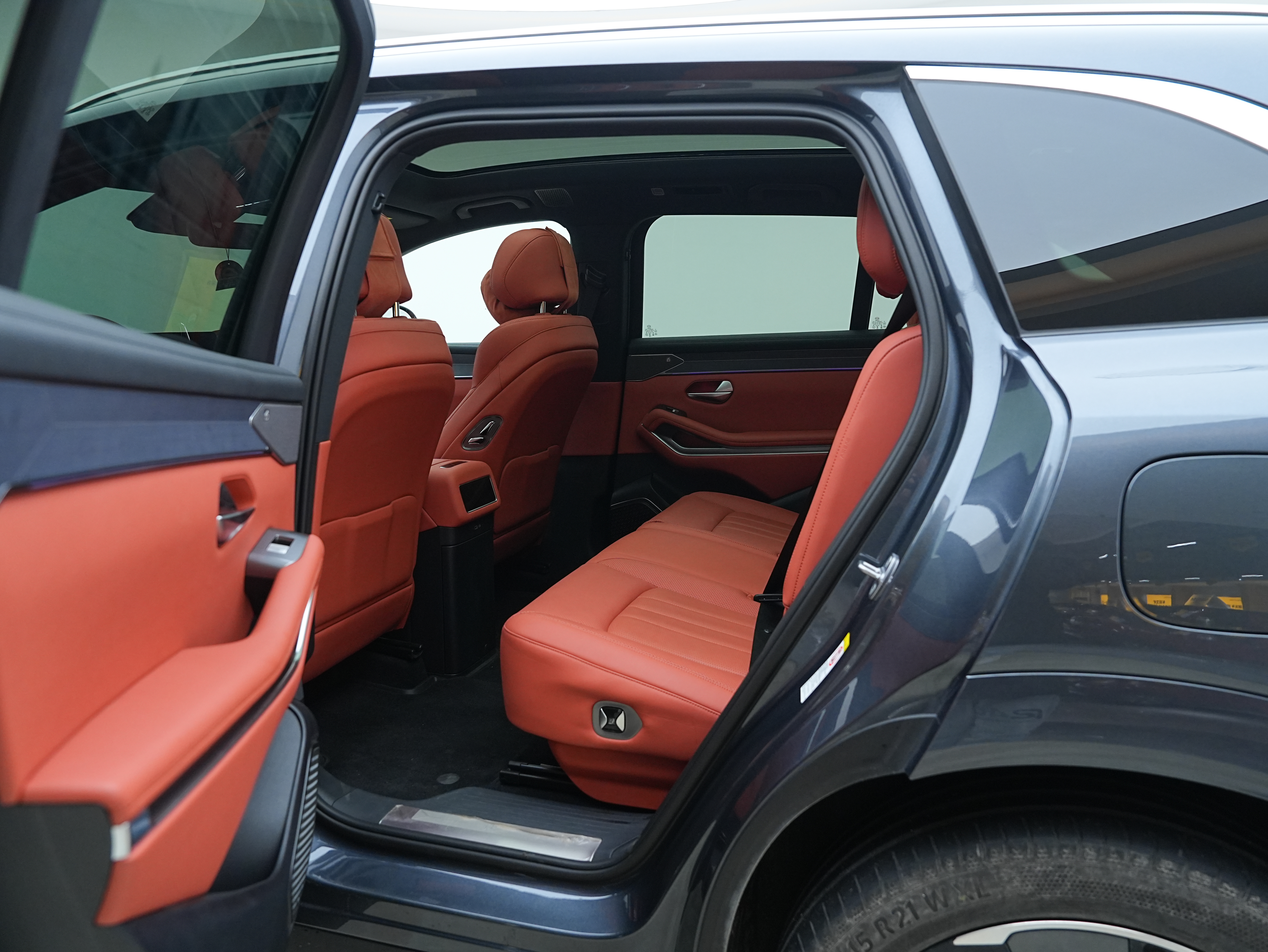 BYD Tang L 2025 car image #22