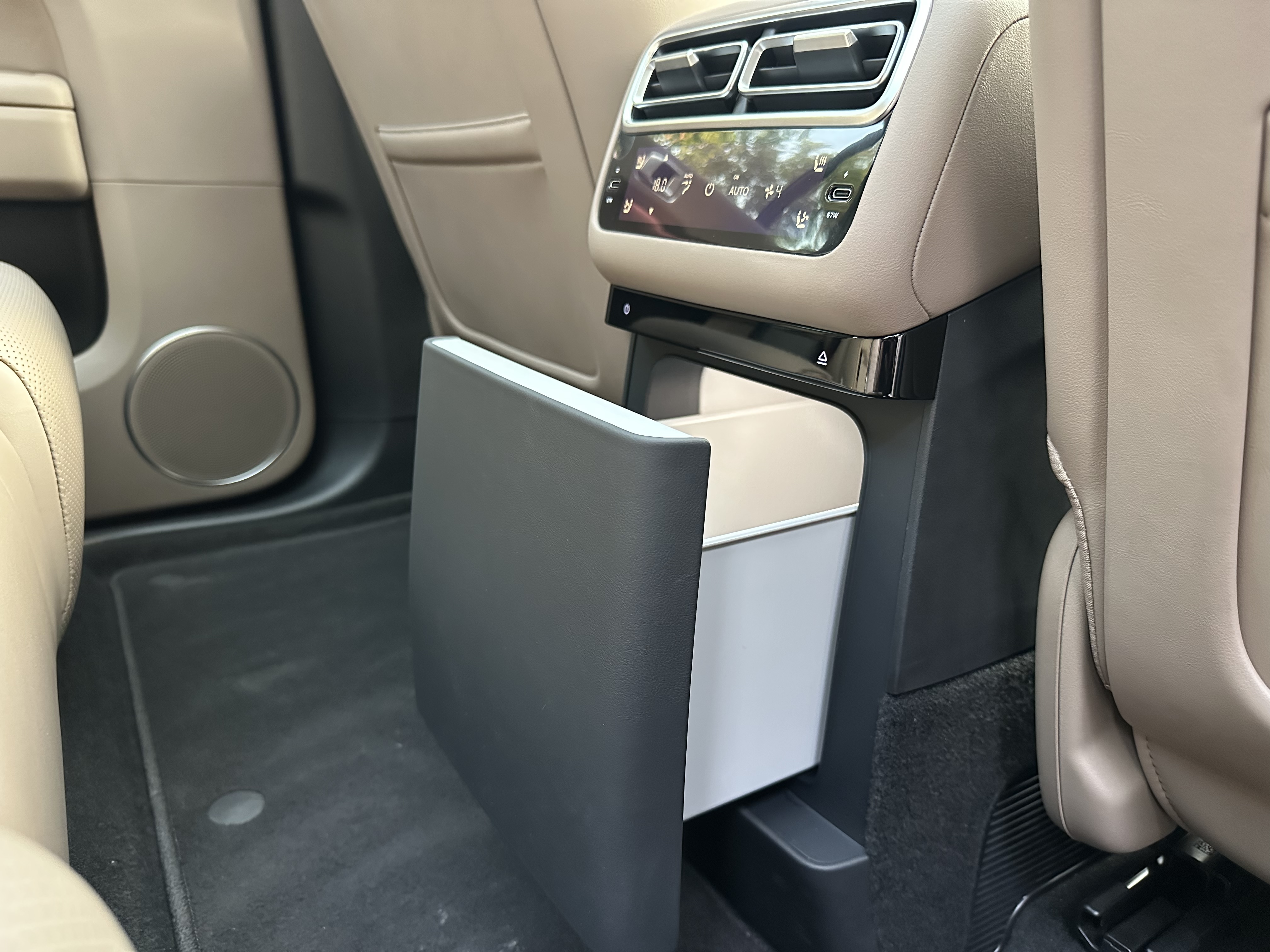 Li L6 2025 imagen de coche #22