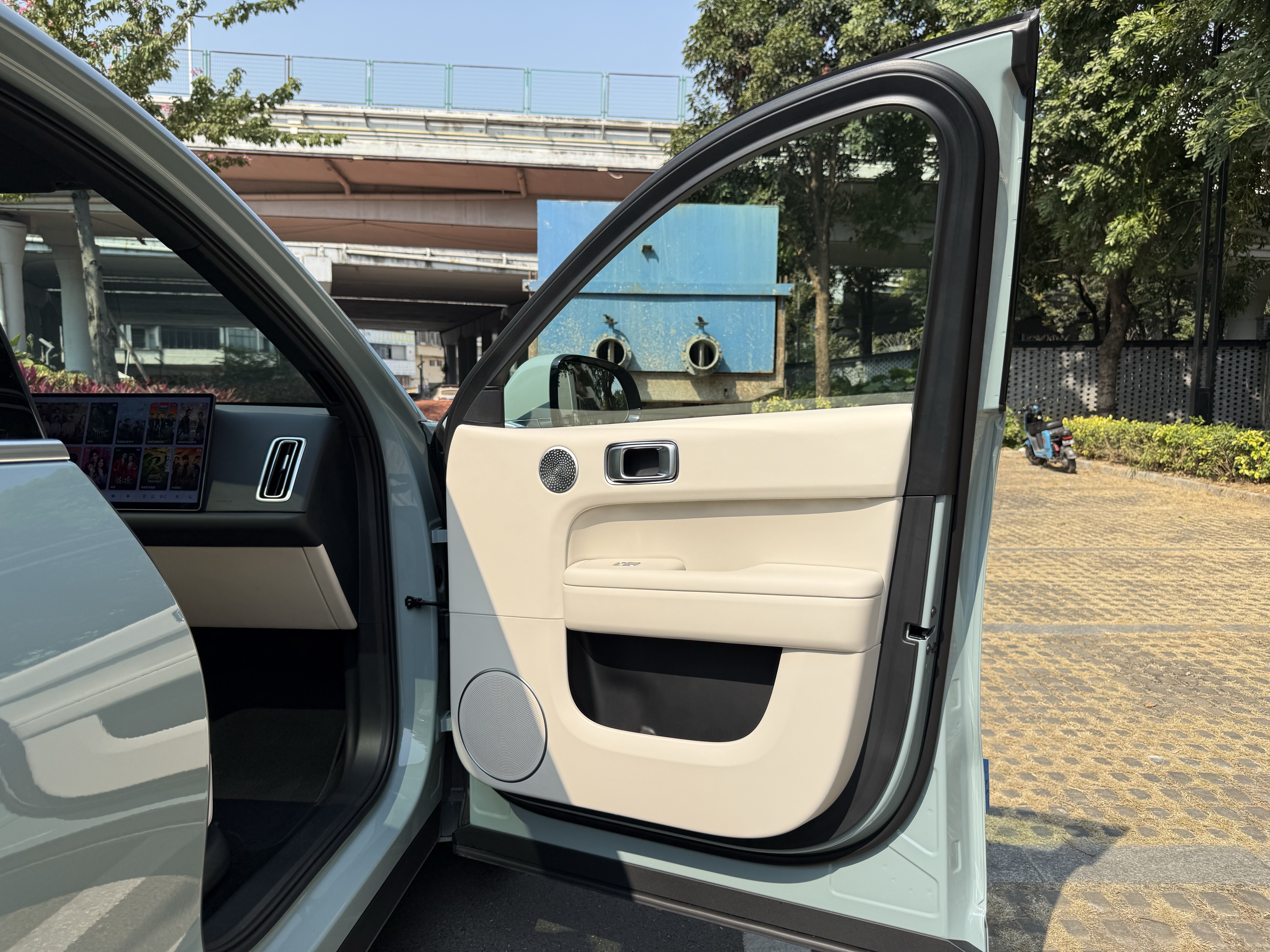 Li L6 2025 imagem de carro #22