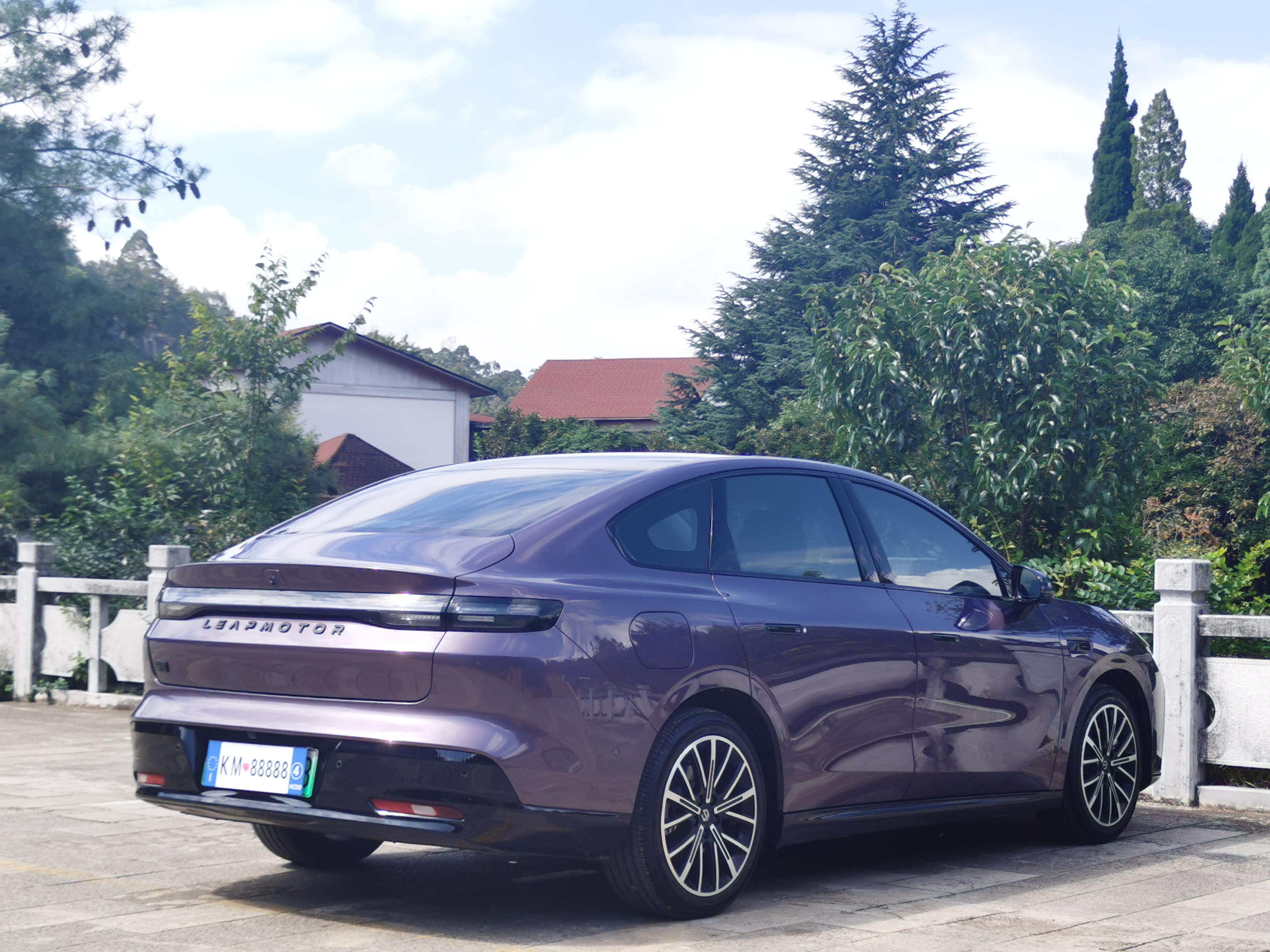 零跑汽车 零跑B01 2025 汽车图片 #22