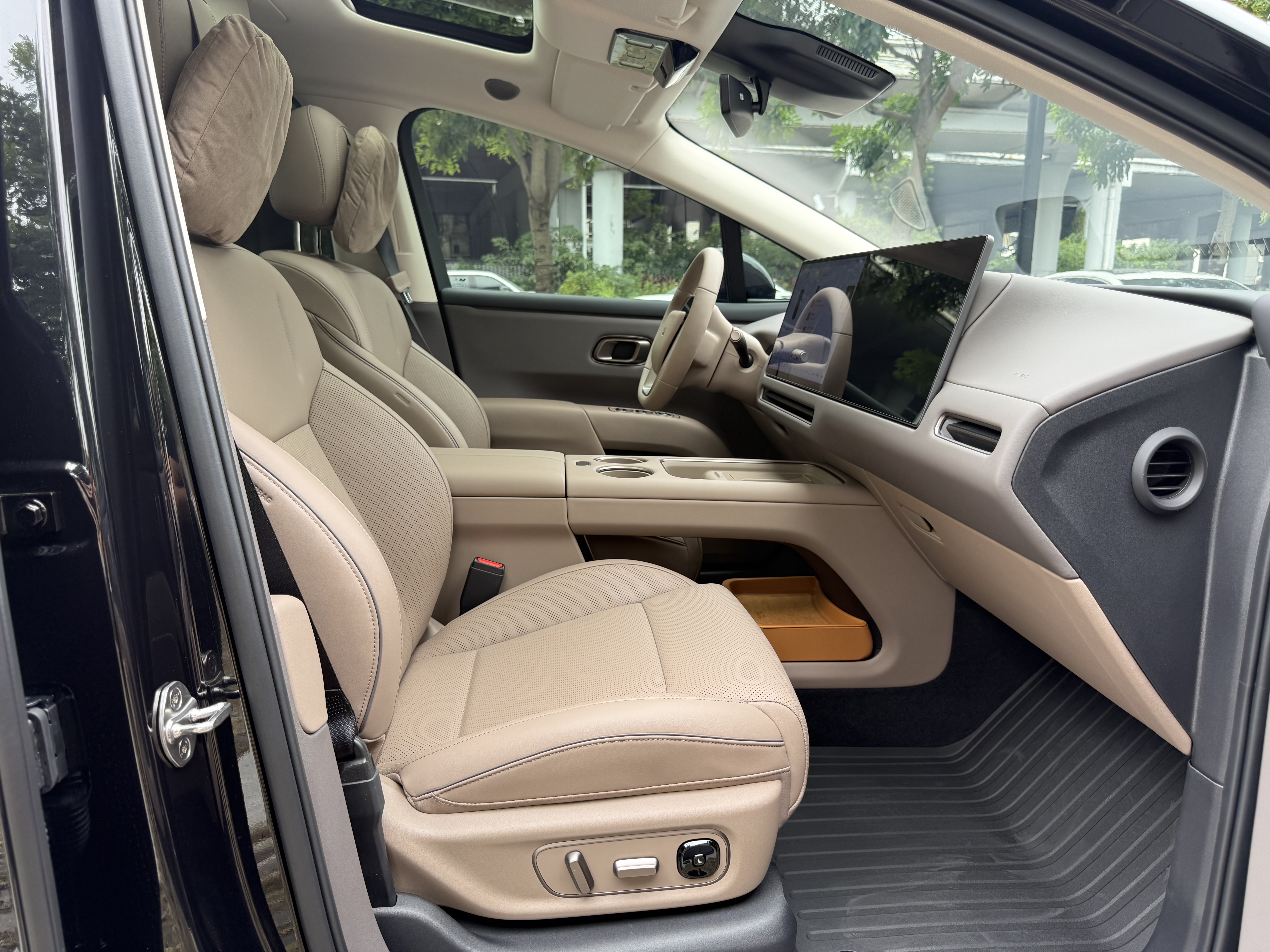 理想汽车 理想i6 2025 汽车图片 #22