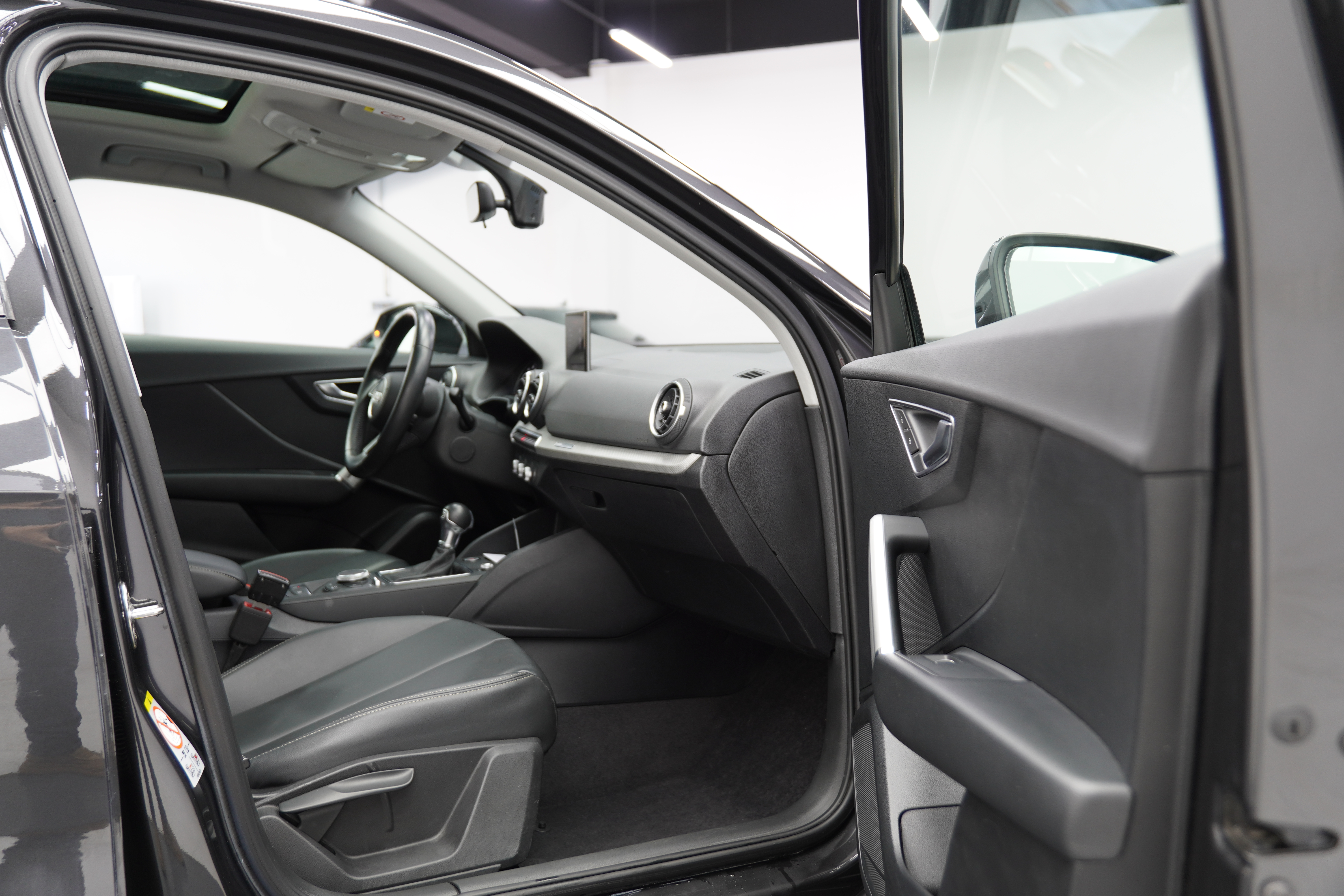 Q2L 2021 #22 Q2L 2021 car image #22