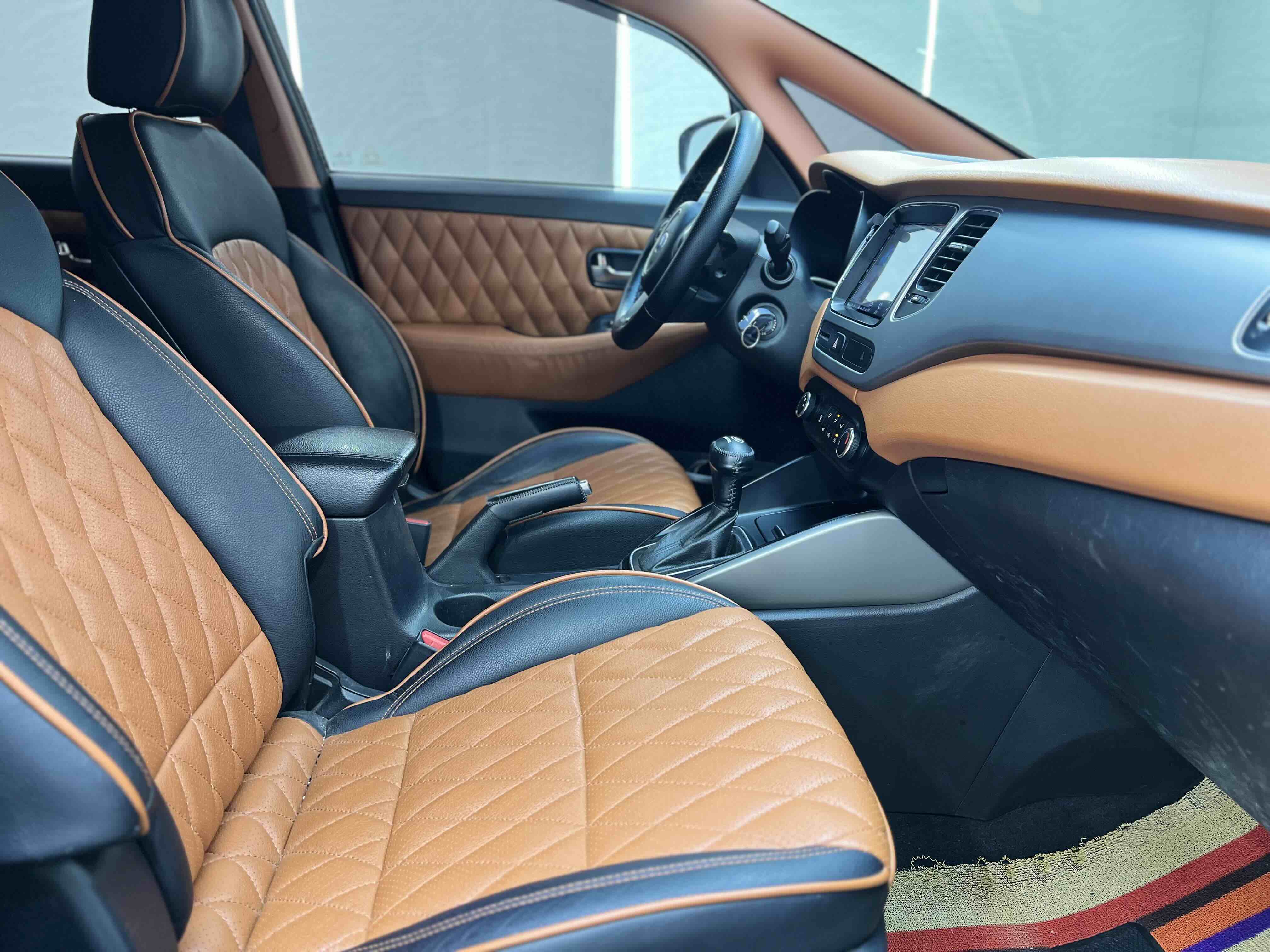 起亚 佳乐 2014 汽车图片 #22