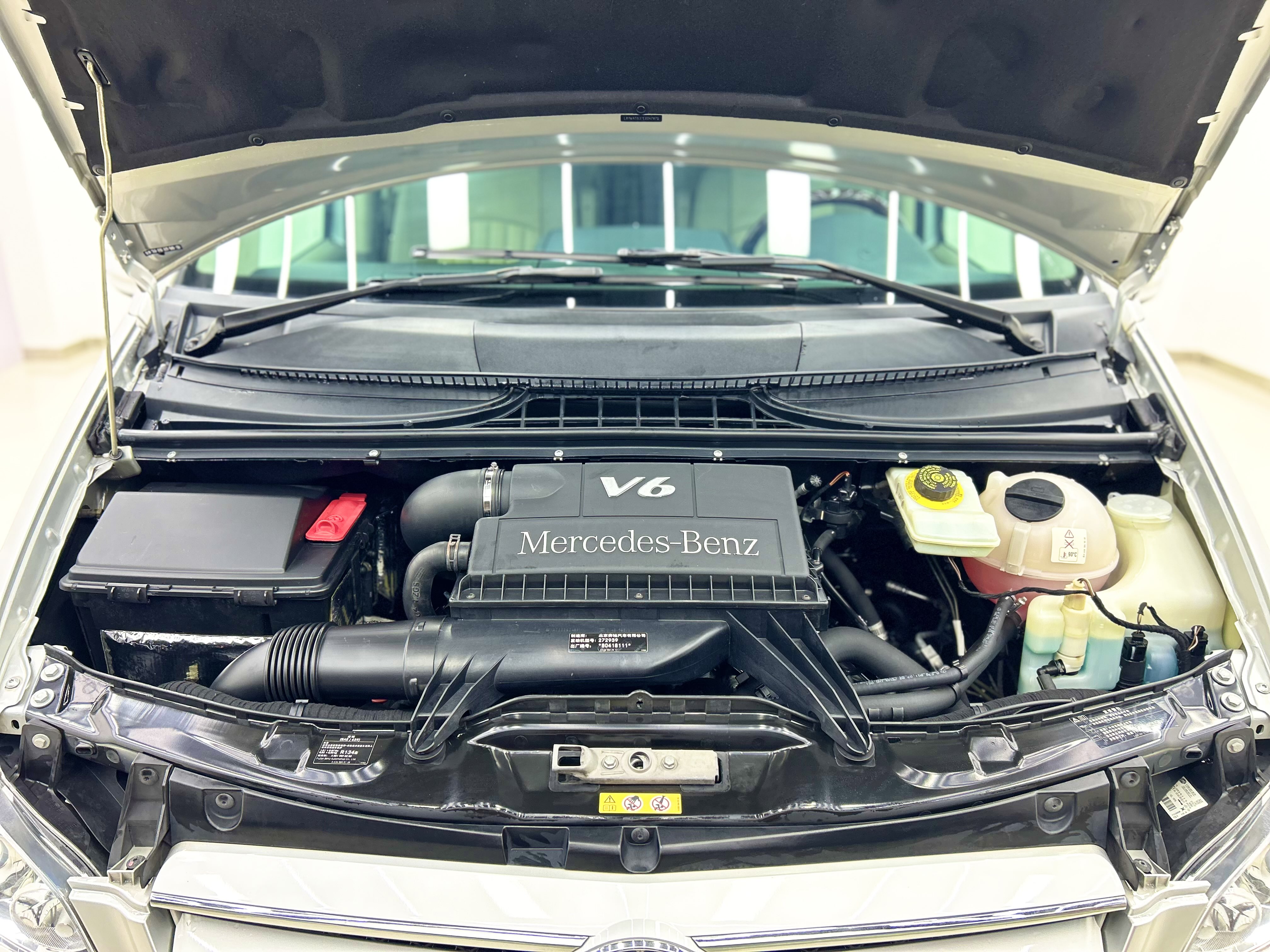 奔驰 唯雅诺 2014 汽车图片 #22