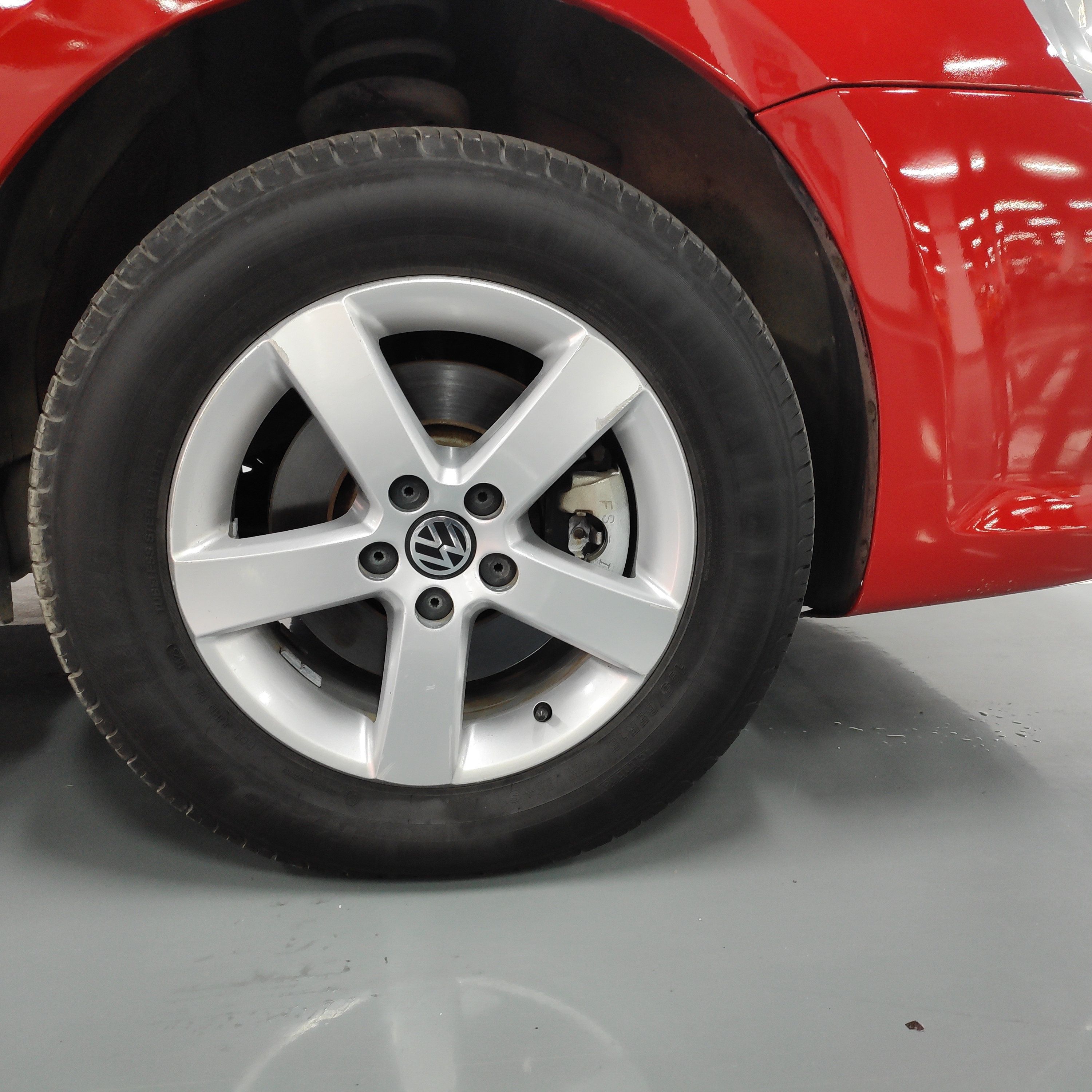 Volkswagen Bora 2012 car image #22