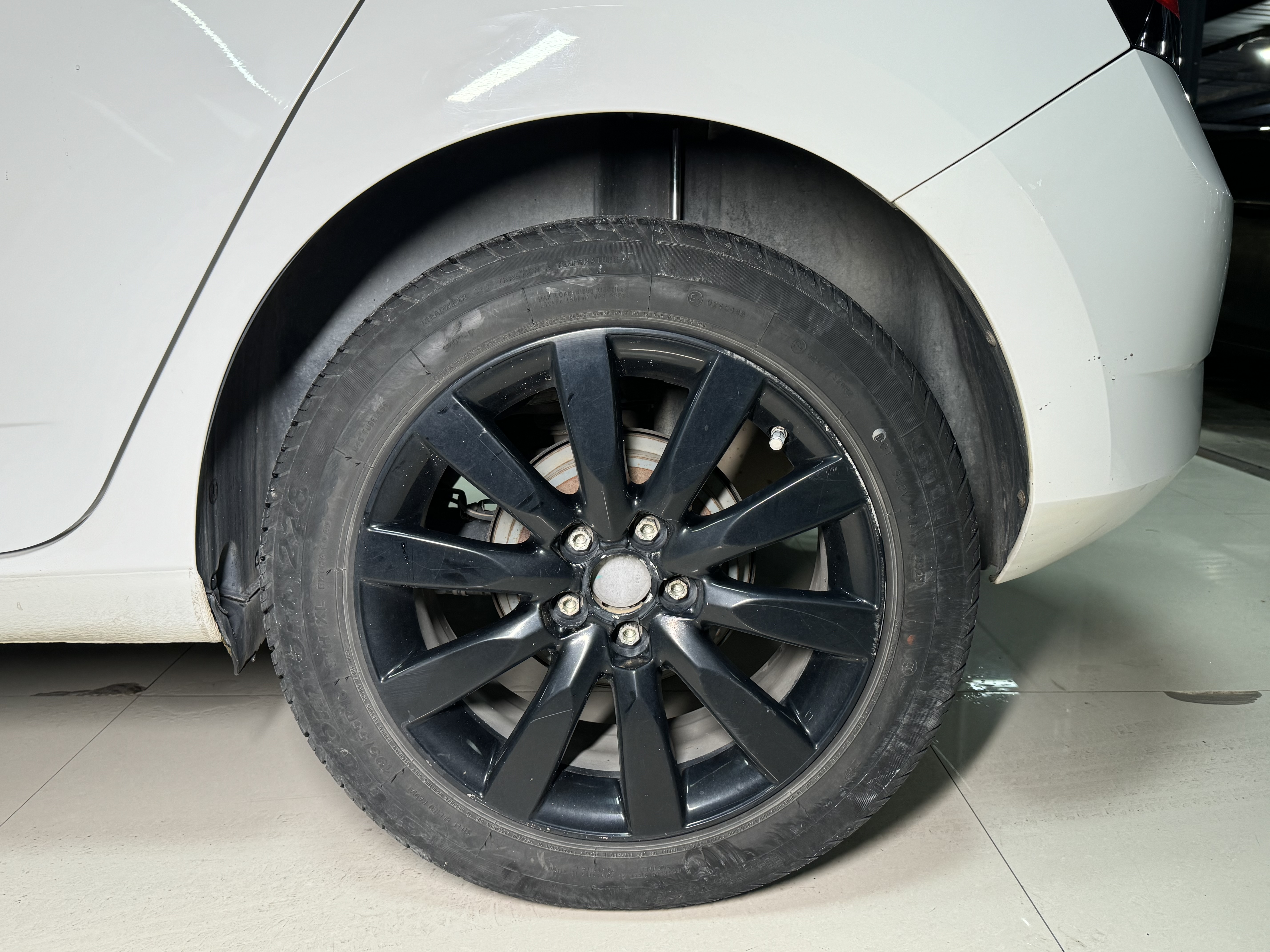 Skoda Fabia 2016 immagine di auto #22