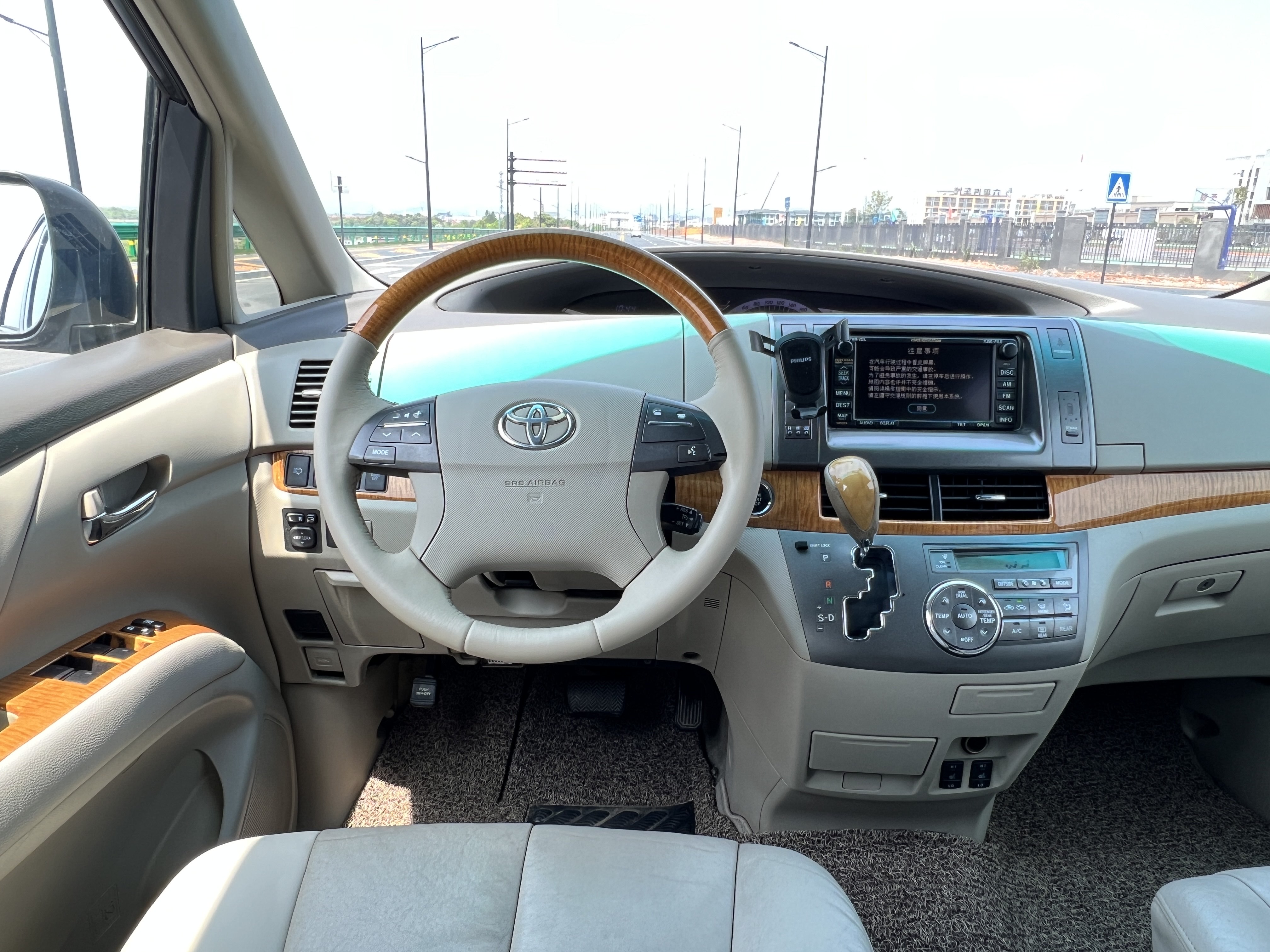 Toyota Previa 2010 car image #22