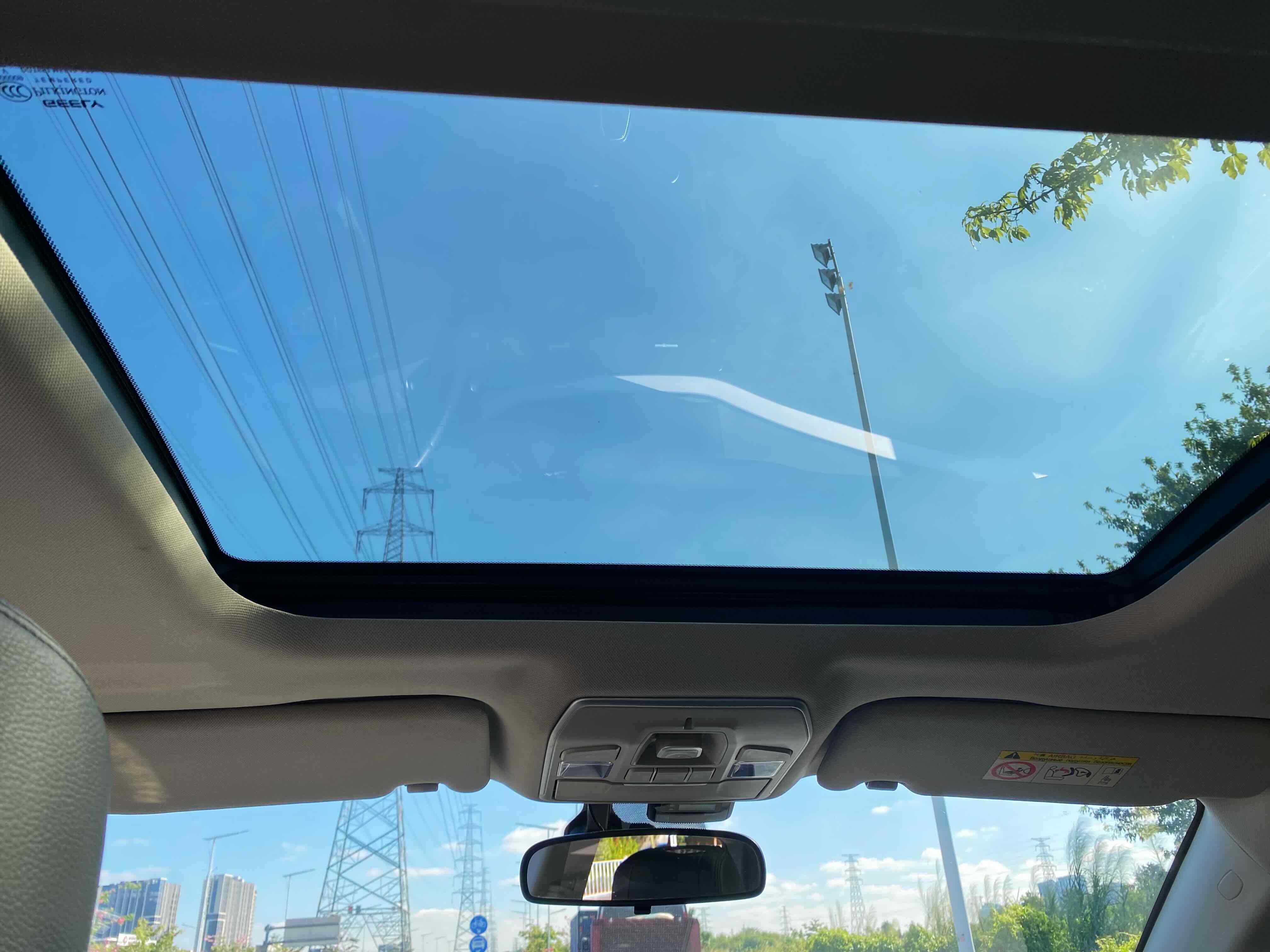 GEELY Ulion 2016 immagine di auto #22