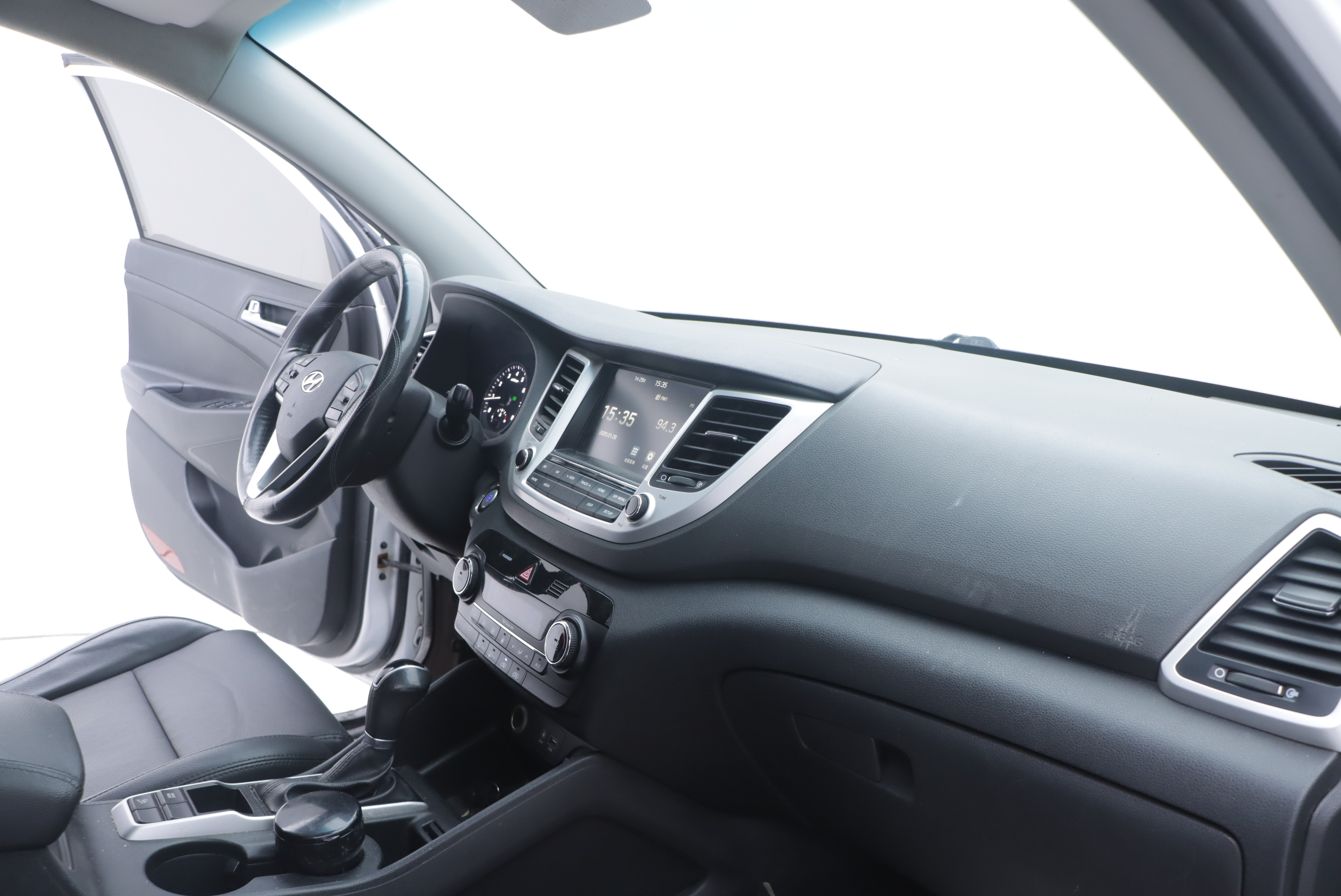 Hyundai Tucson 2017 car image #22