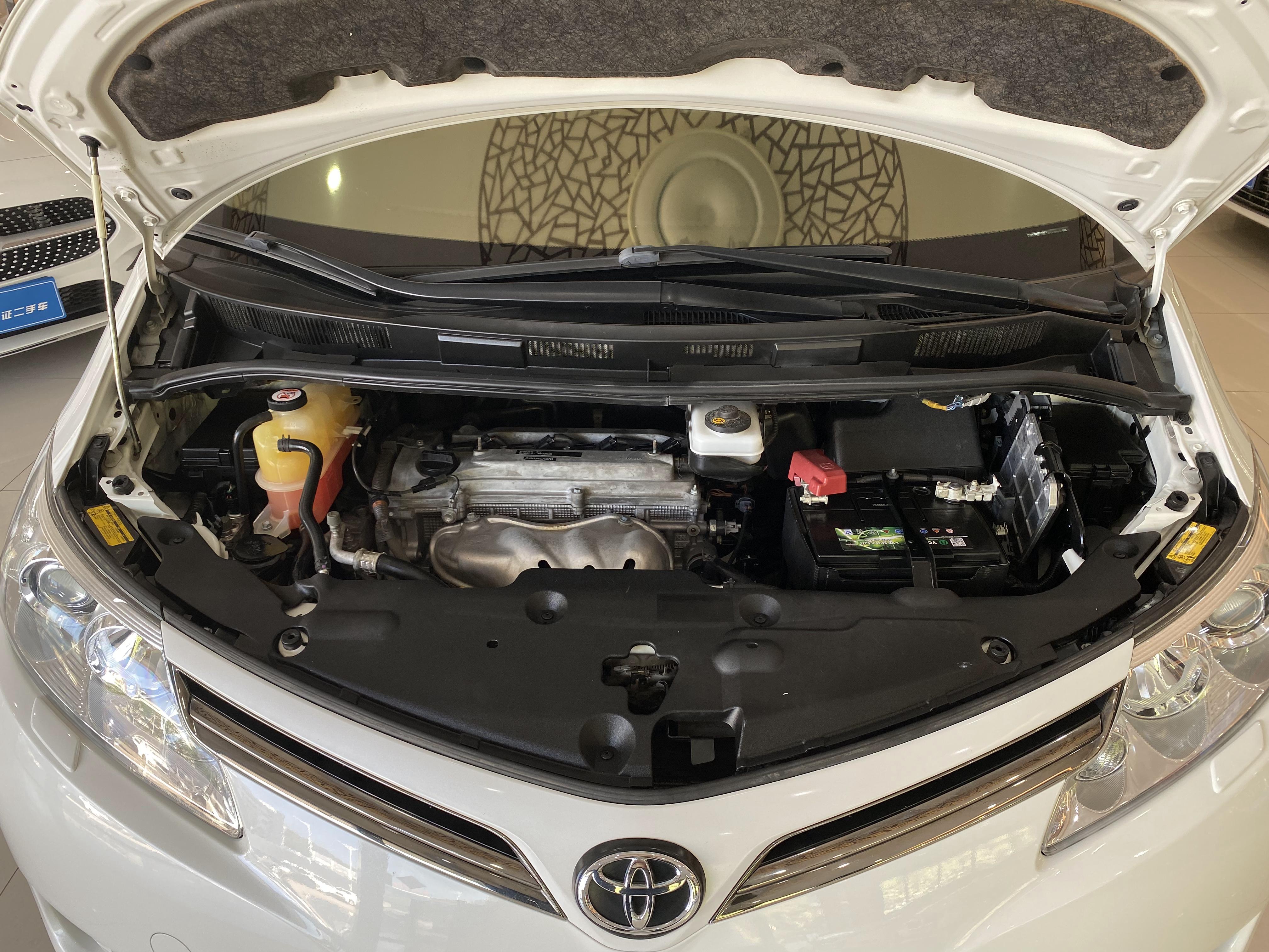 Toyota Previa 2017 #22 Toyota Previa 2017 car image #22