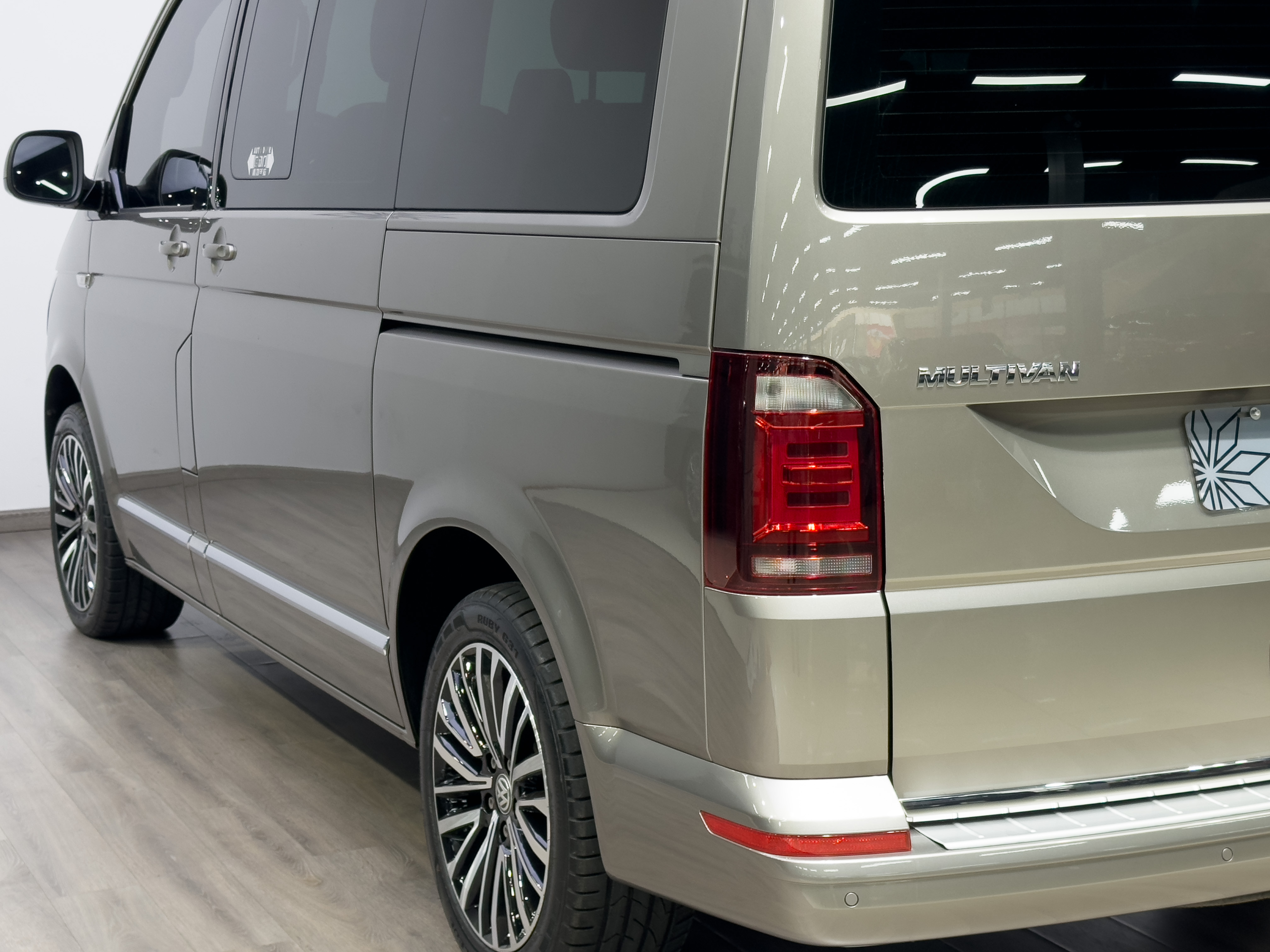 Volkswagen Multivan 2019 #22 Volkswagen Multivan 2019 imagem de carro #22