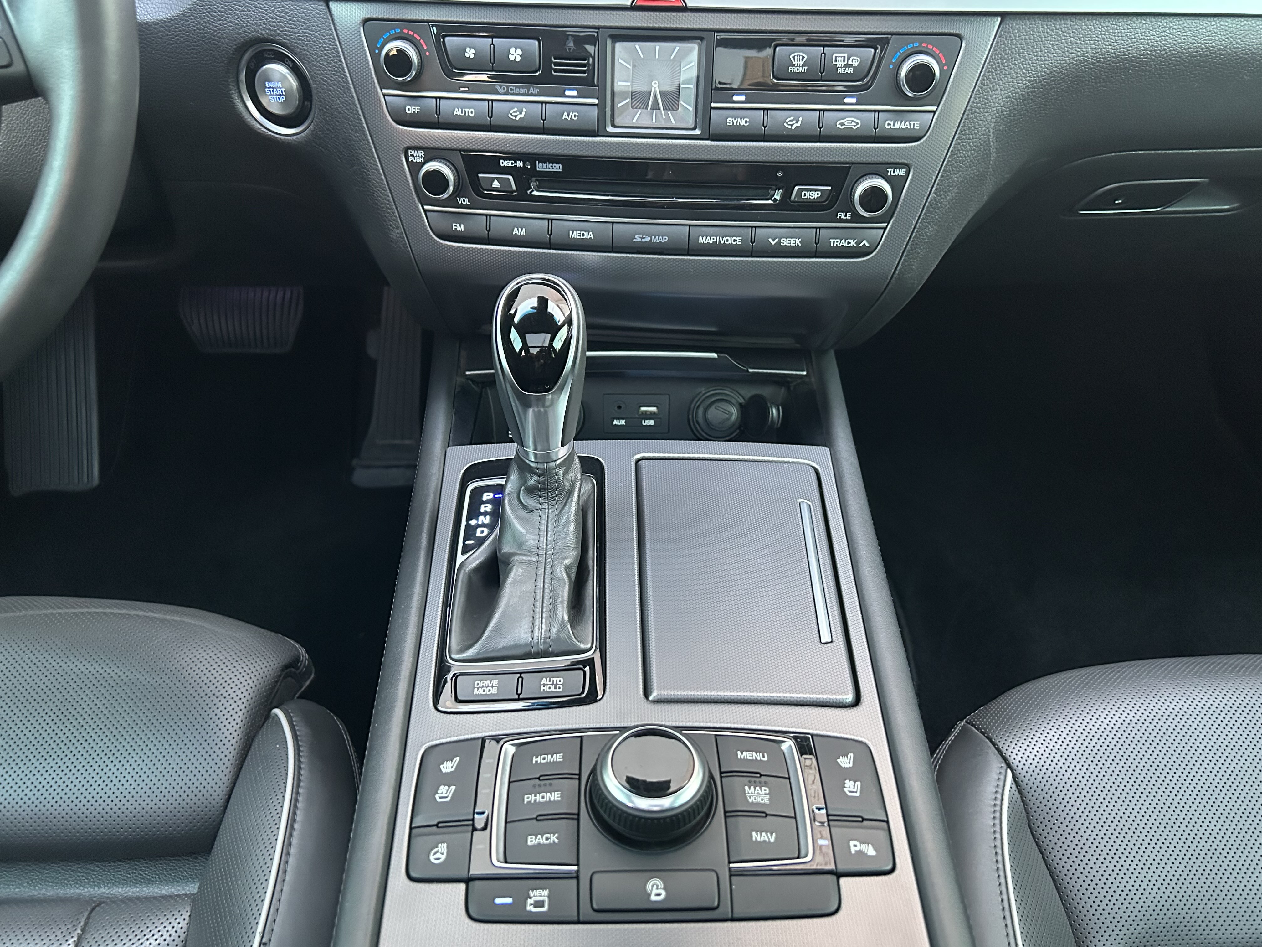 Hyundai Genesis 2015 immagine di auto #22