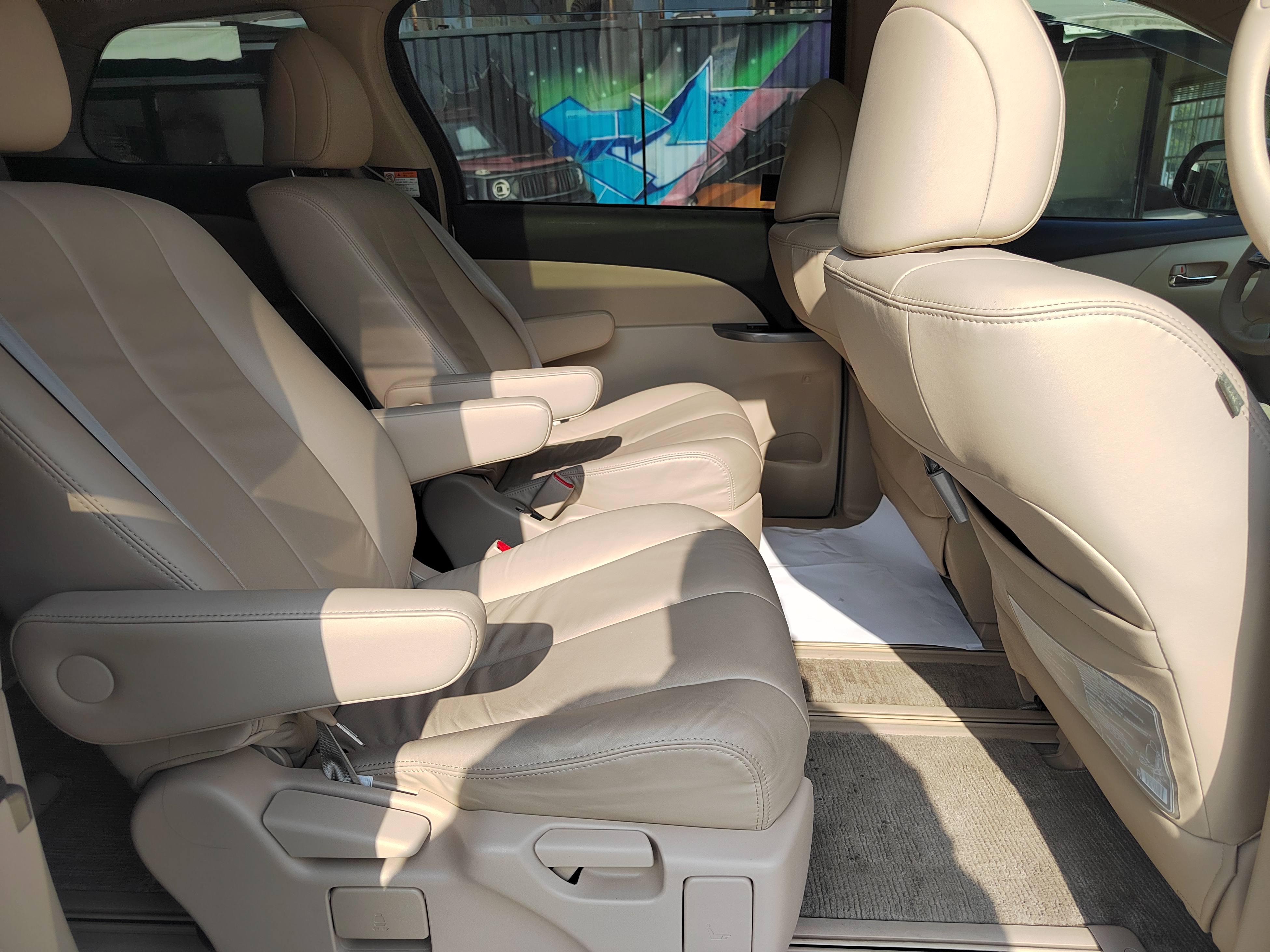 Toyota Previa 2018 car image #22