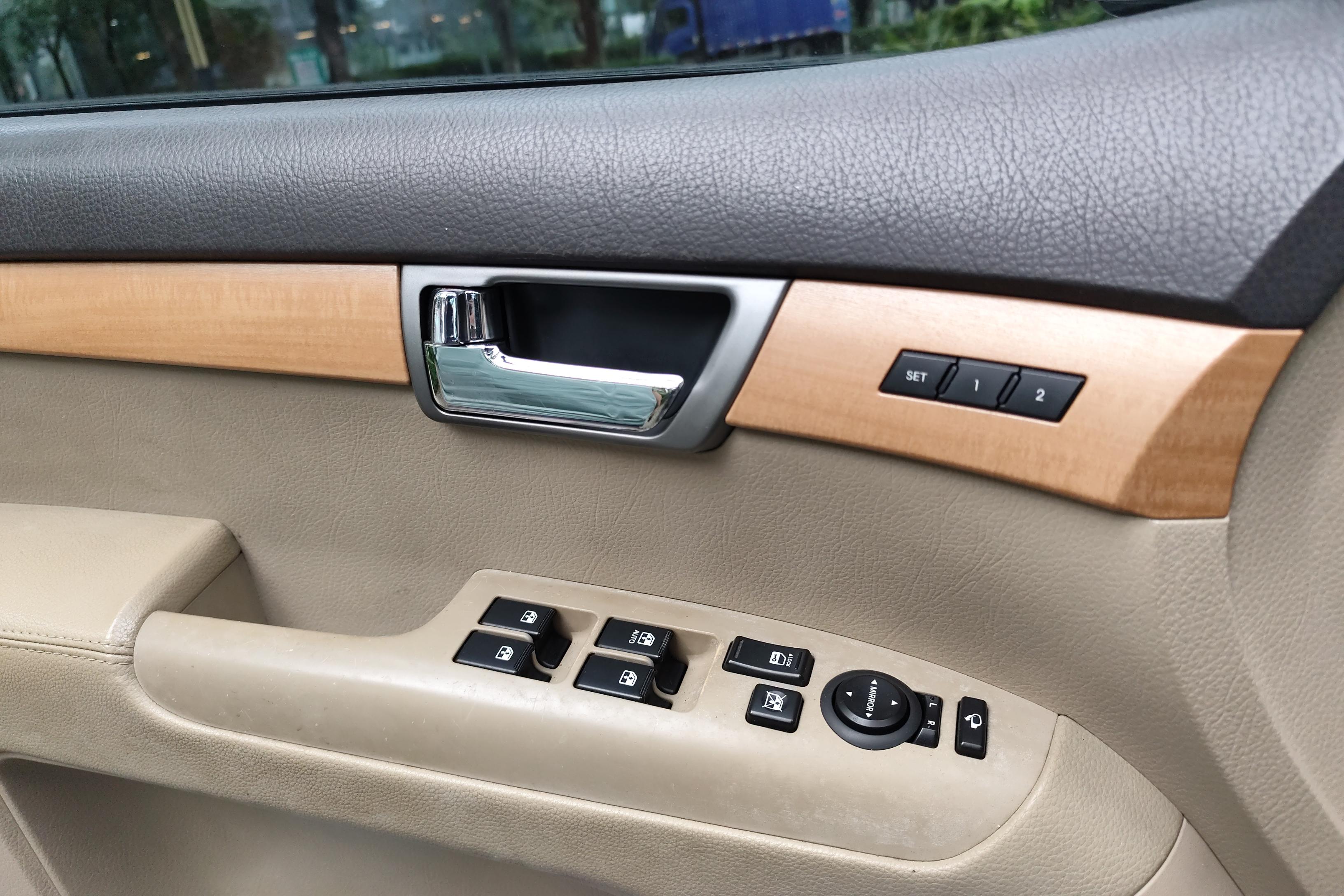 起亚 霸锐 2013 汽车图片 #22