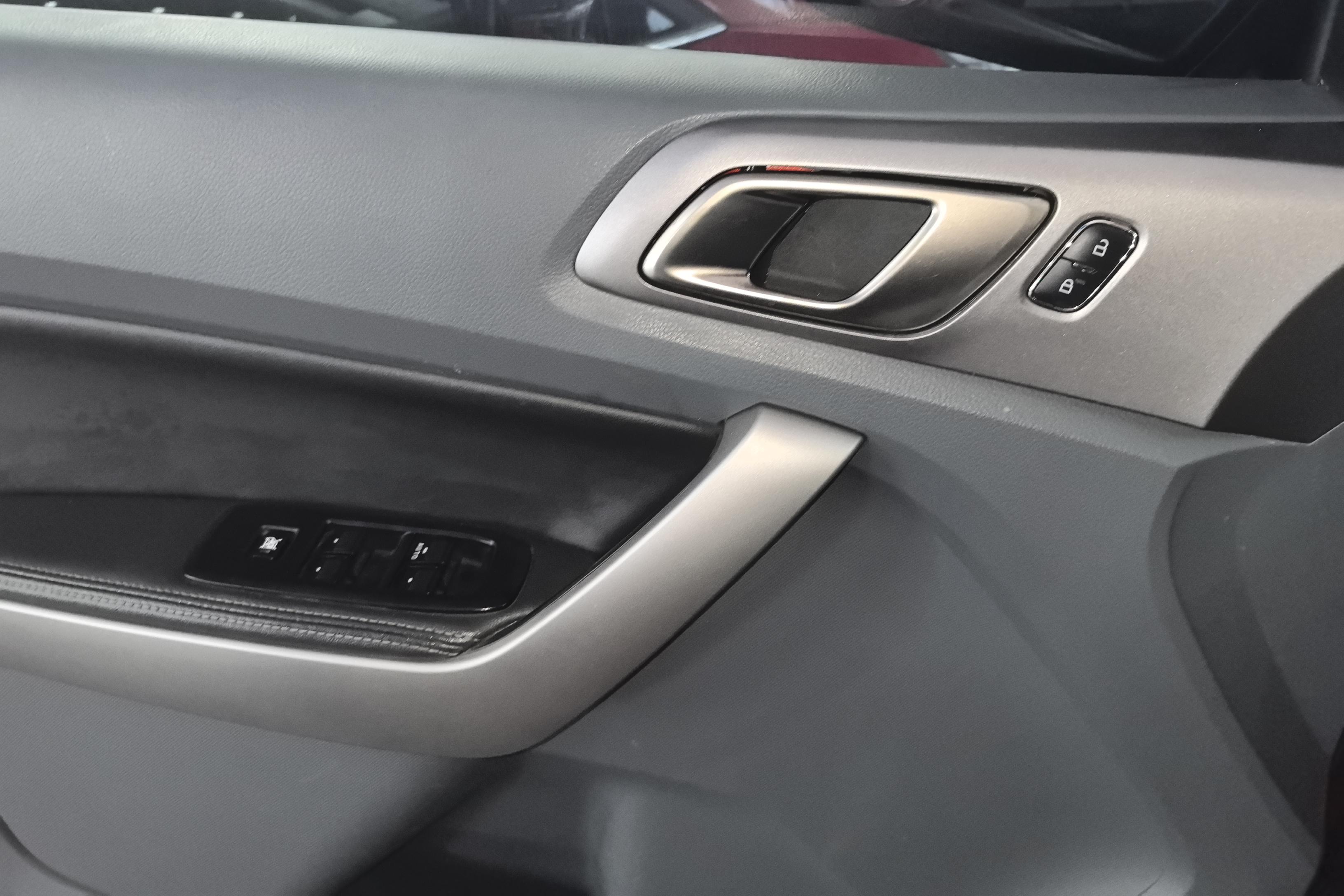 Ford Everest 2016 #22 Ford Everest 2016 car image #22