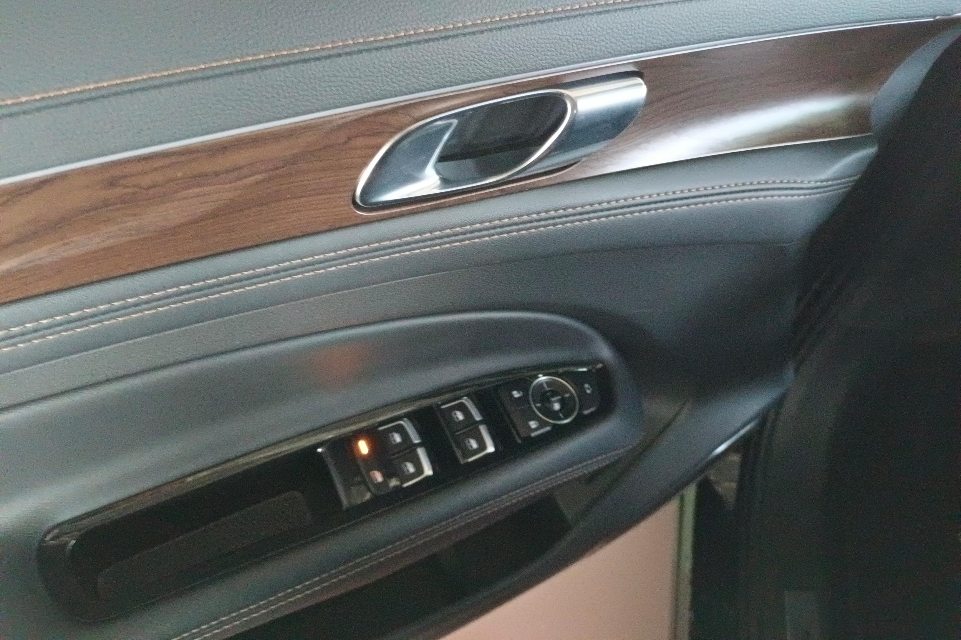 Ford Equator 2021 صورة سيارة #22