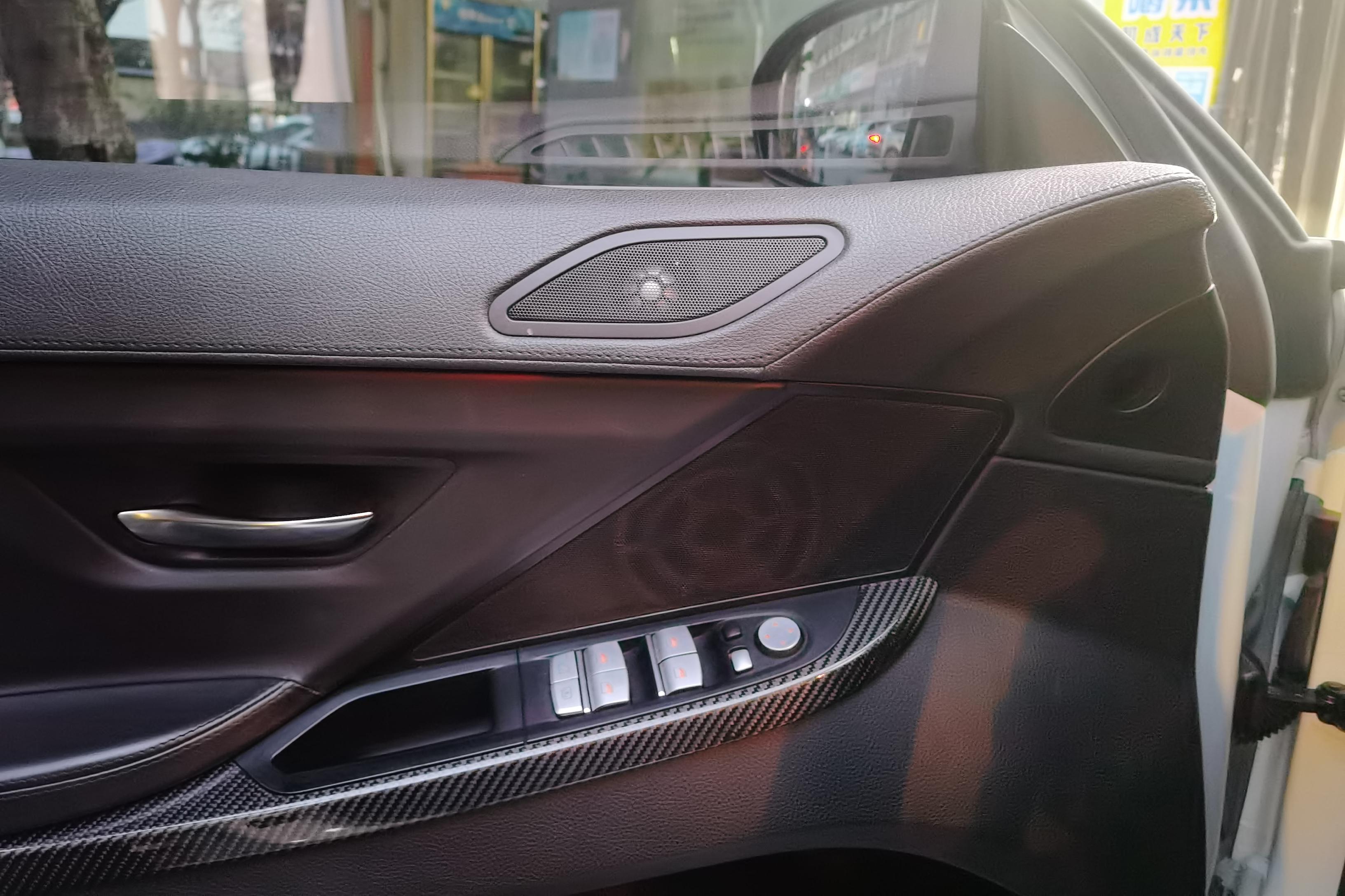 BMW M6 2014 изображение автомобиля #22