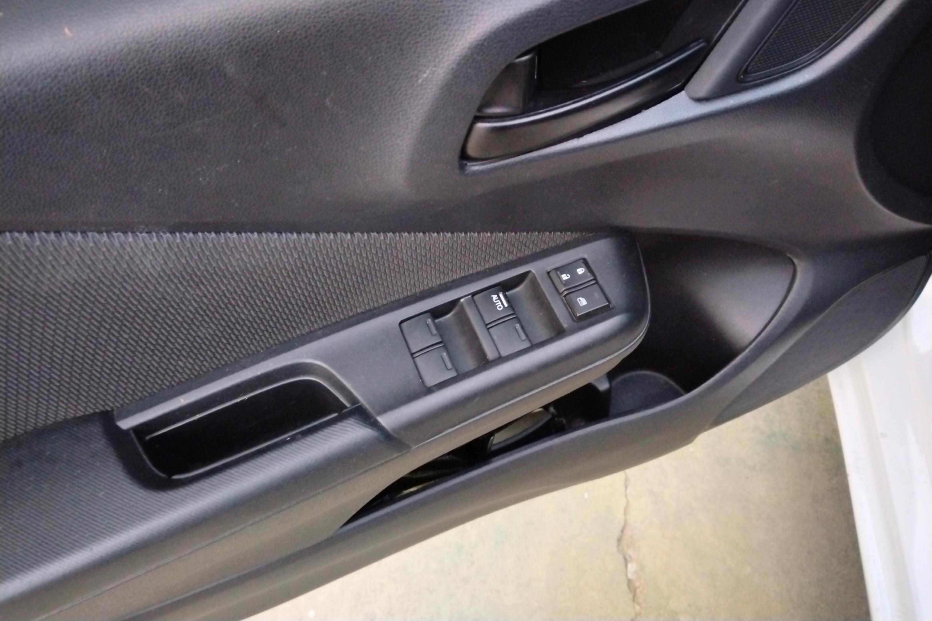 Honda Gienia 2019 car image #22