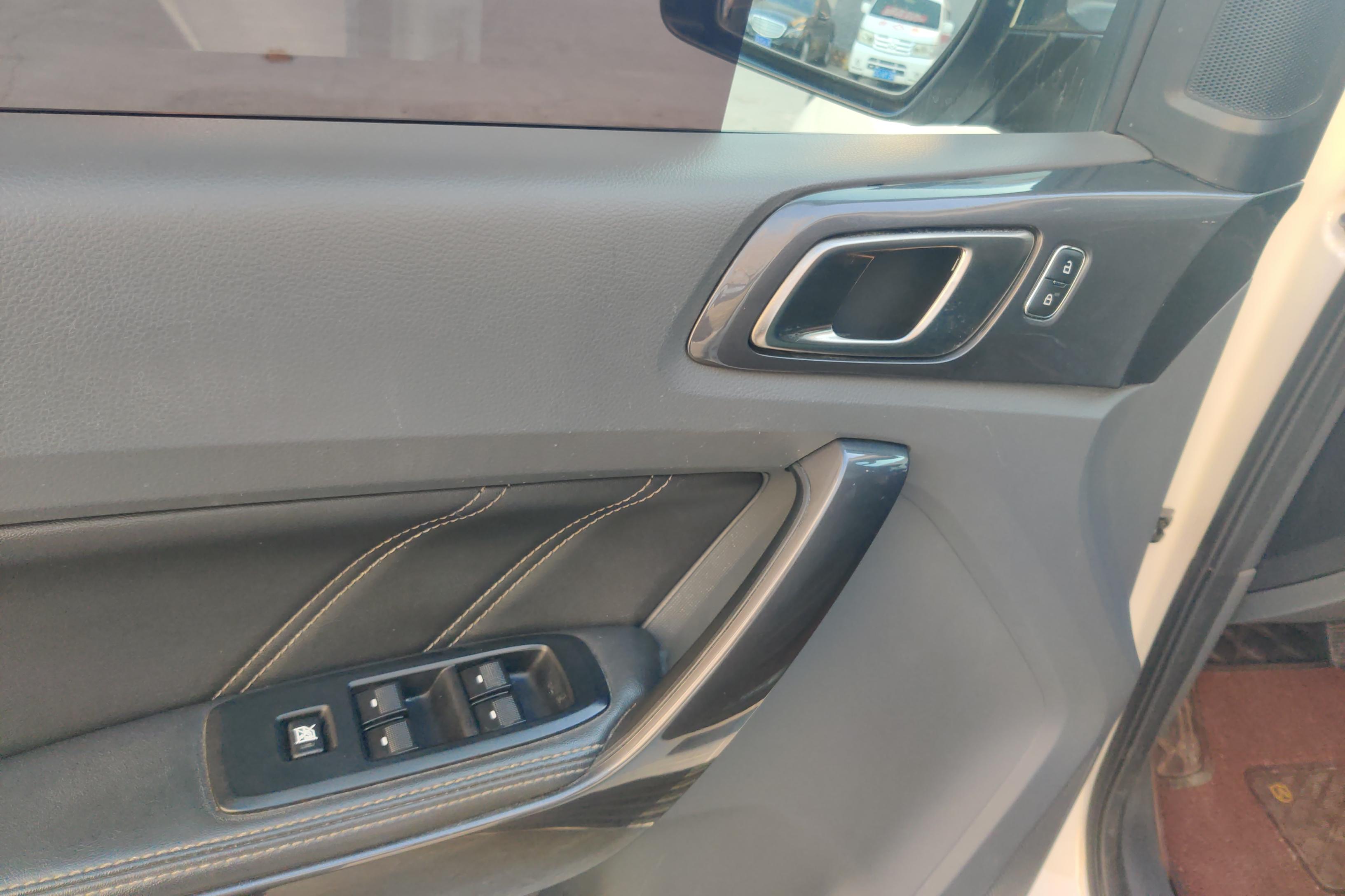 Ford Everest 2017 #22 Ford Everest 2017 car image #22