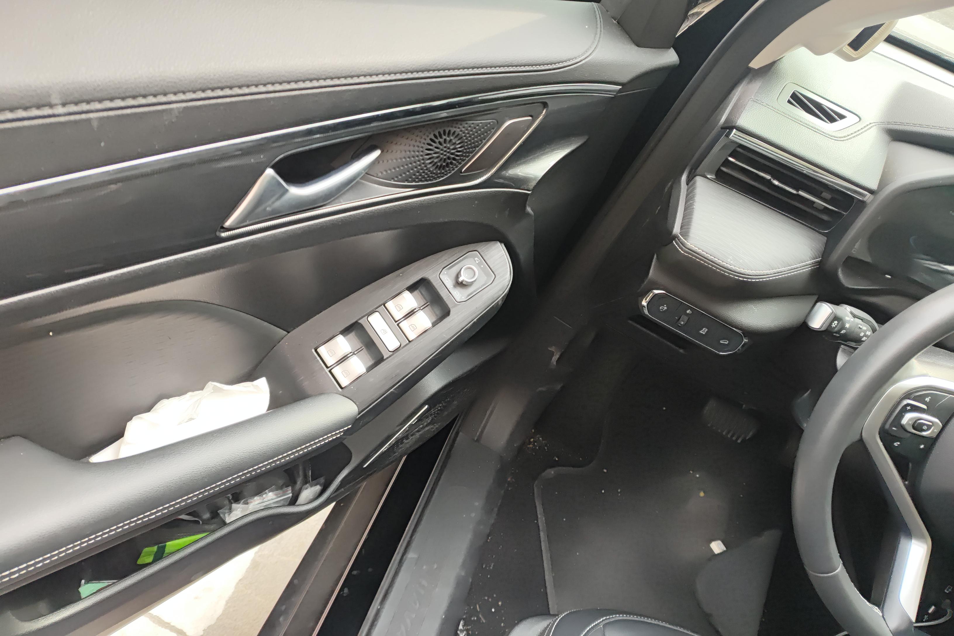 Haval Jolion 2021 #22 Haval Jolion 2021 car image #22